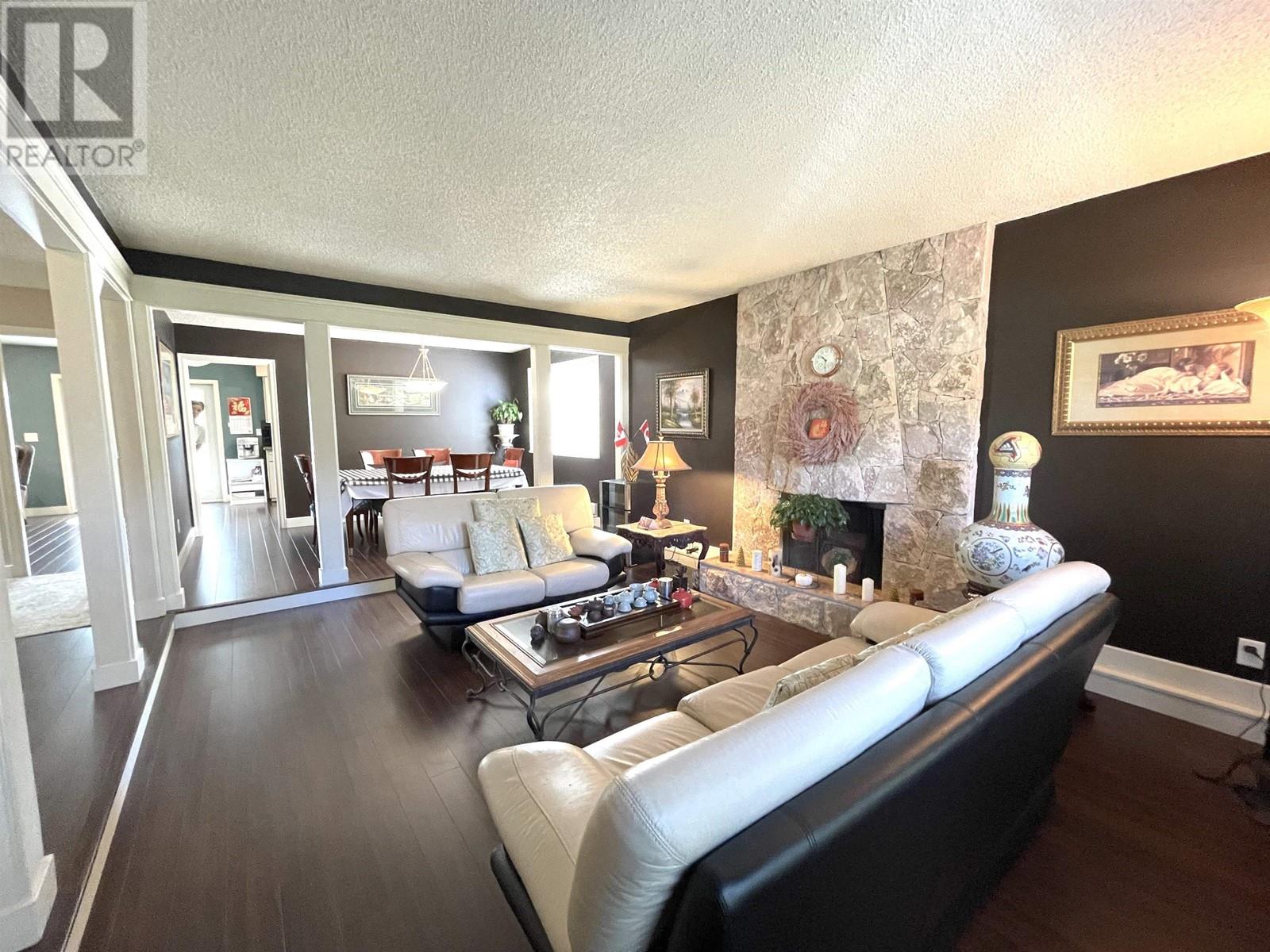 8120 Mirabel Court, Richmond, British Columbia  V7C 4Y2 - Photo 4 - R2821301
