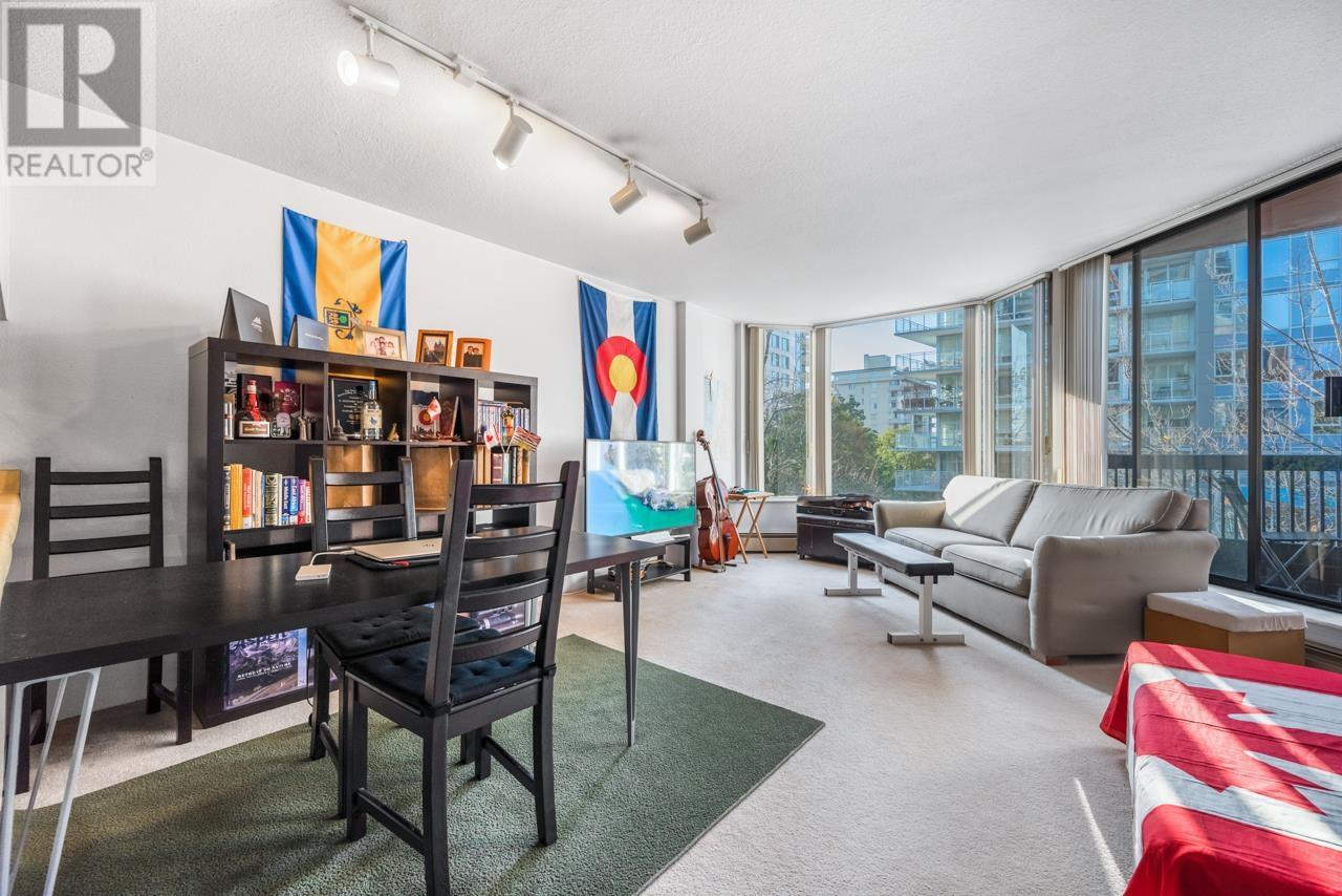 602 1330 Burrard Street, Vancouver, British Columbia  V6Z 2B8 - Photo 1 - R2821096