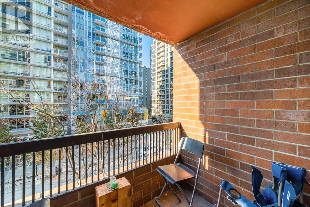 602 1330 Burrard Street, Vancouver, British Columbia  V6Z 2B8 - Photo 12 - R2821096