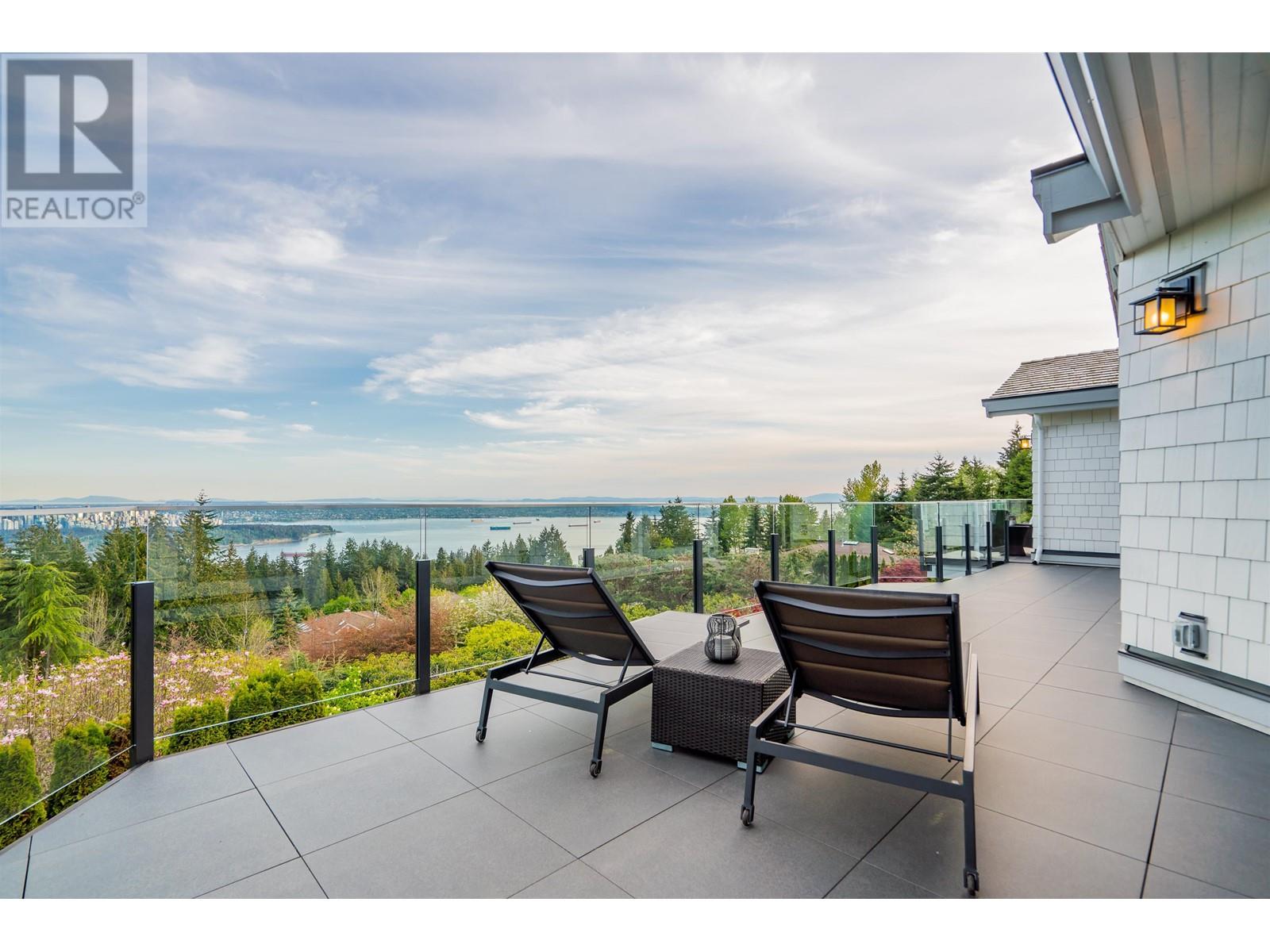 1516 Errigal Place, West Vancouver, British Columbia  V7S 3H1 - Photo 4 - R2814297