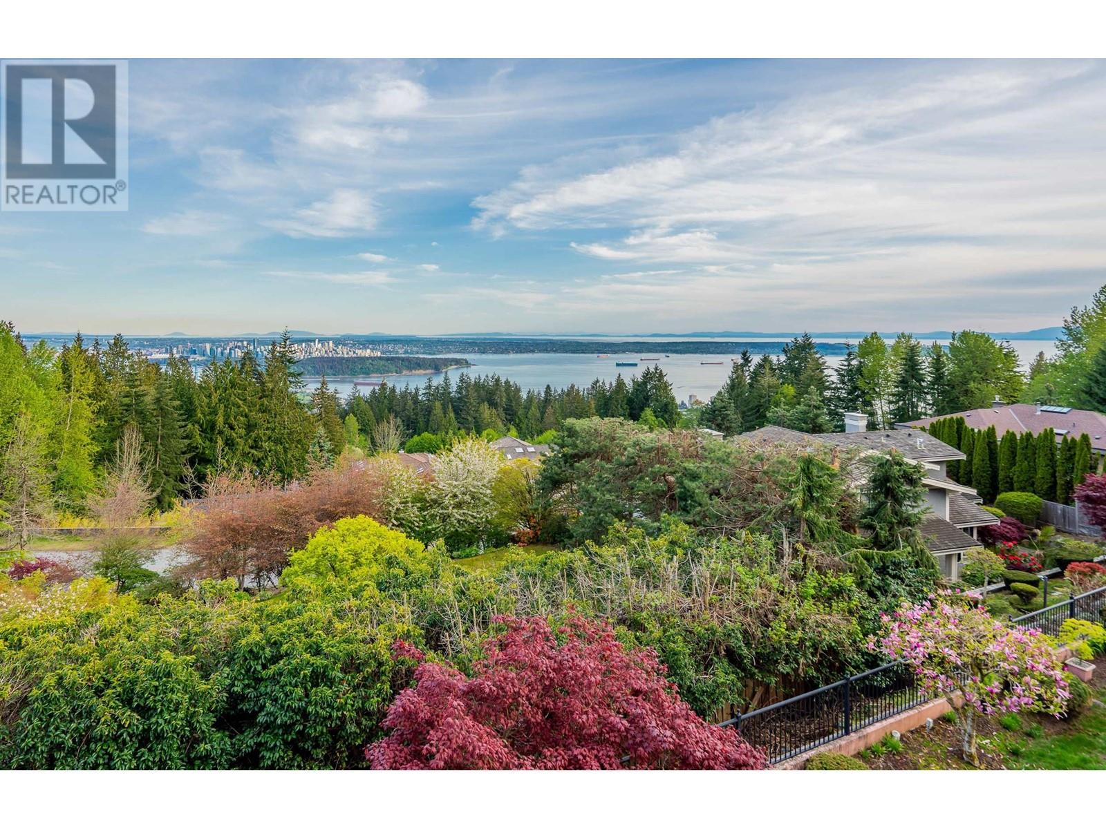 1516 Errigal Place, West Vancouver, British Columbia  V7S 3H1 - Photo 32 - R2814297
