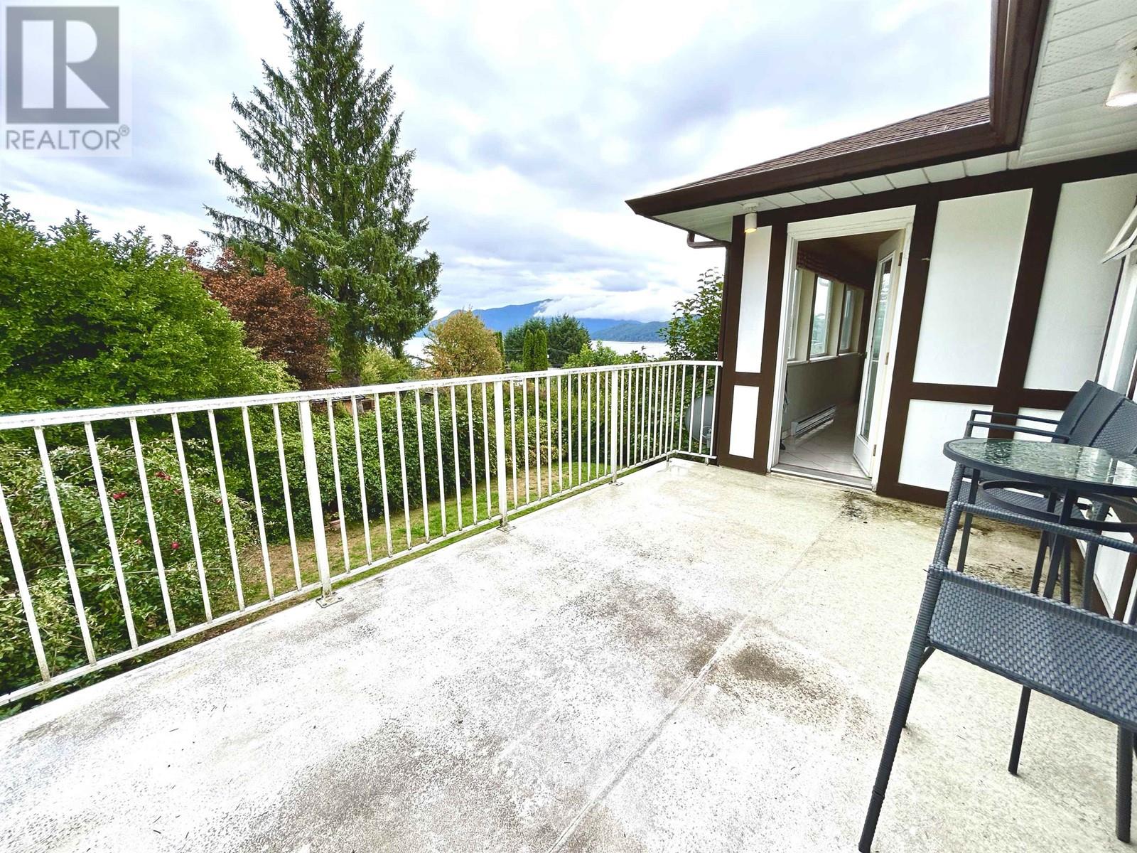 1564 Thompson Road, Langdale, British Columbia  V0N 1V6 - Photo 33 - R2821211