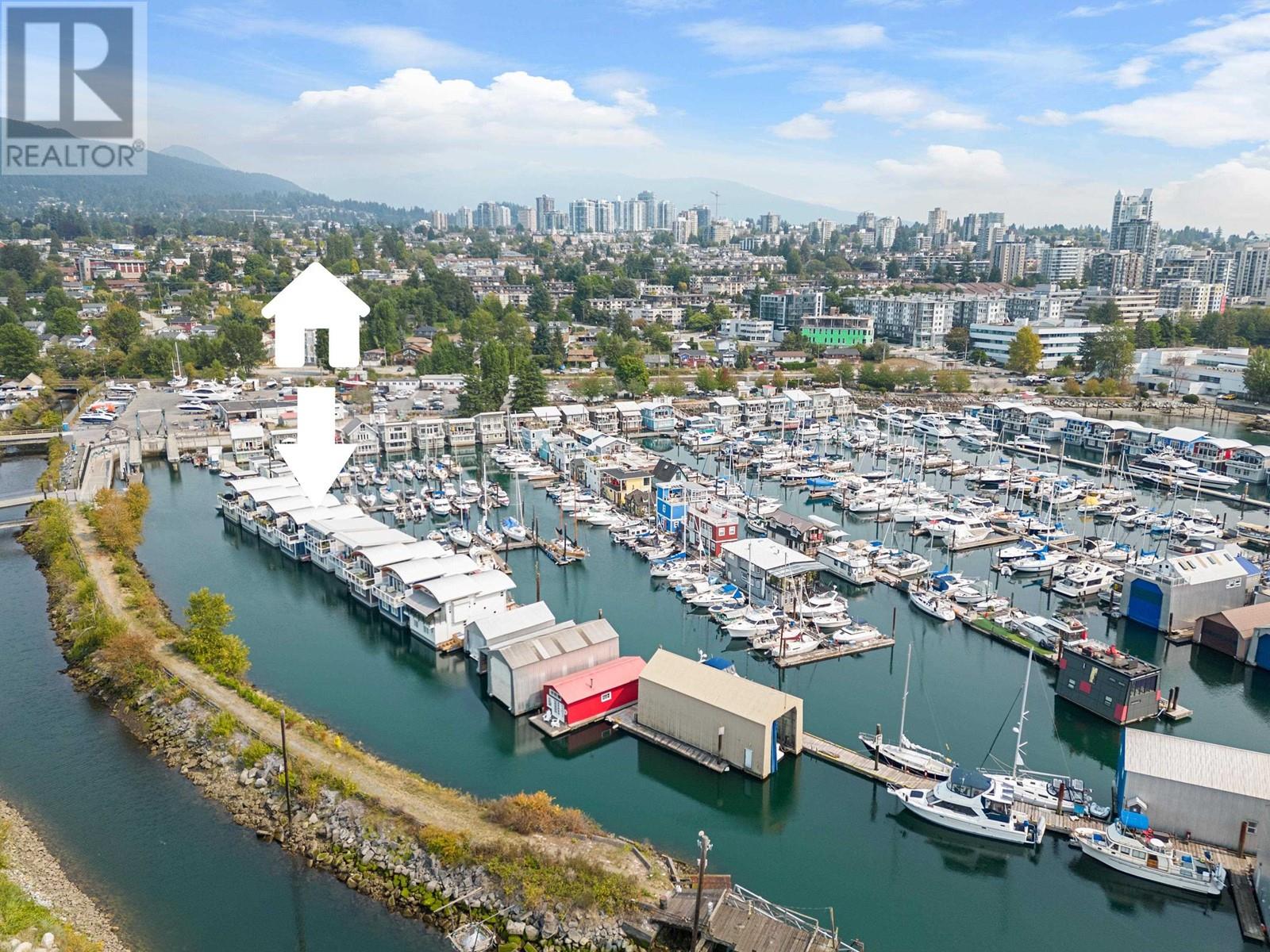 9 415 W Esplanade, North Vancouver, British Columbia  V7M 1A6 - Photo 32 - R2815251