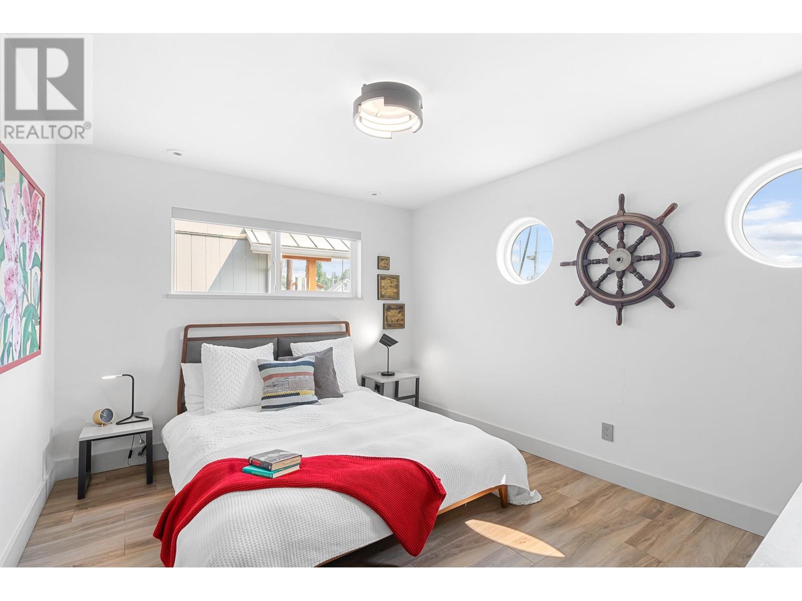 9 415 W Esplanade, North Vancouver, British Columbia  V7M 1A6 - Photo 23 - R2815251