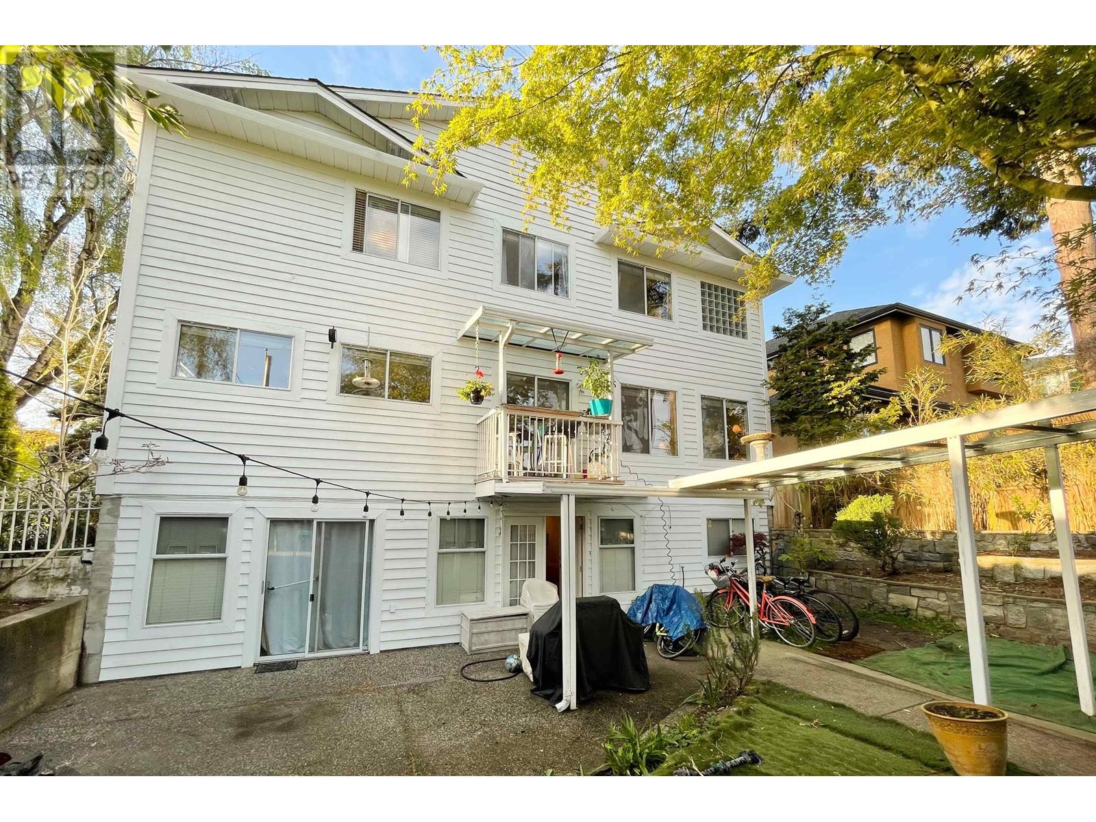 2398 W 19th Avenue, Vancouver, British Columbia  V6L 1C6 - Photo 2 - R2820952