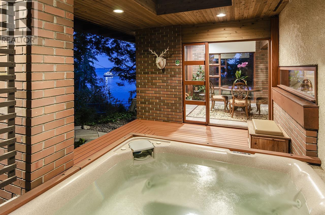 4651 Marine Drive, West Vancouver, British Columbia  V7W 2P1 - Photo 35 - R2821185