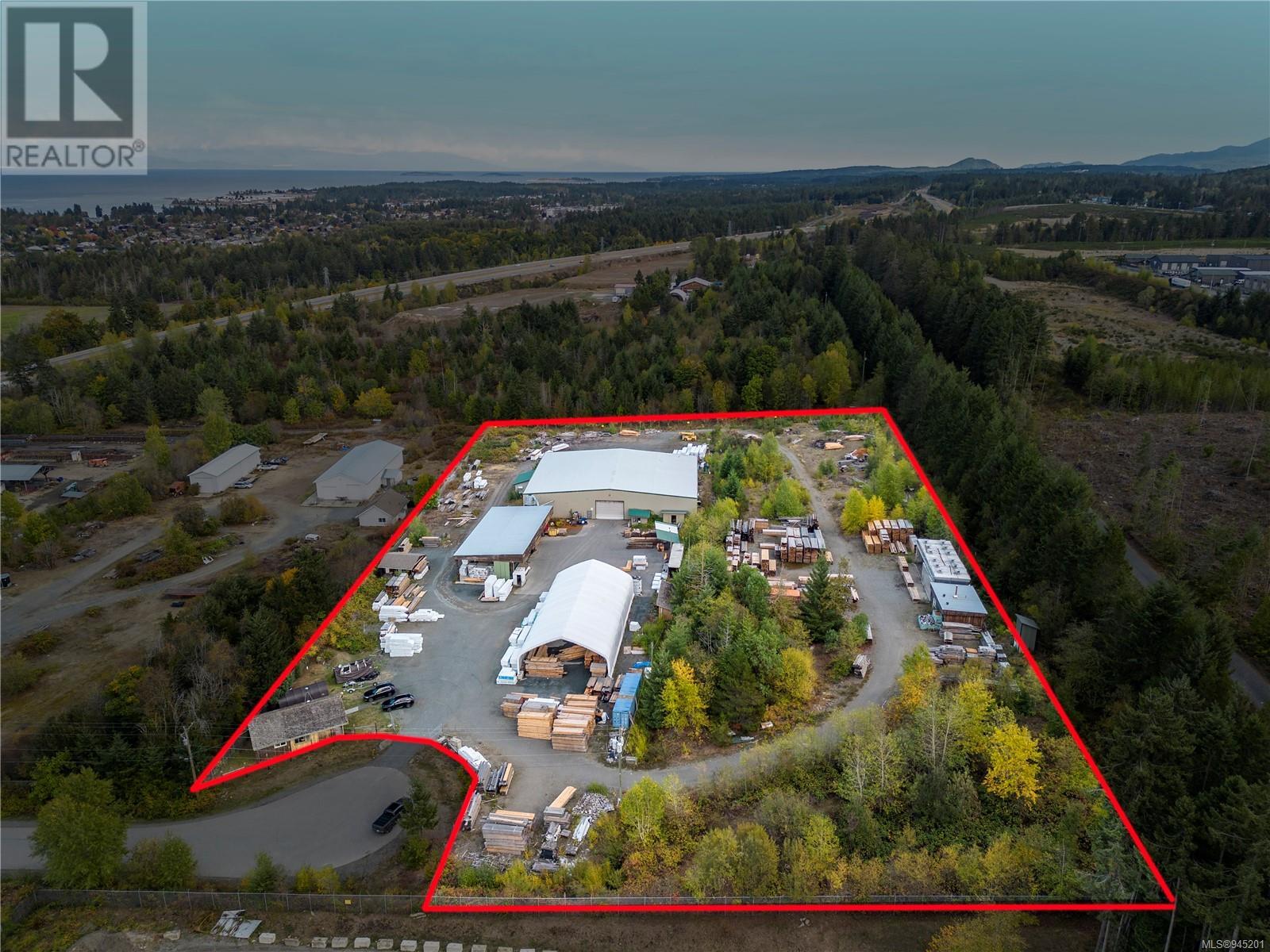 860 Sohier Rd, errington, British Columbia