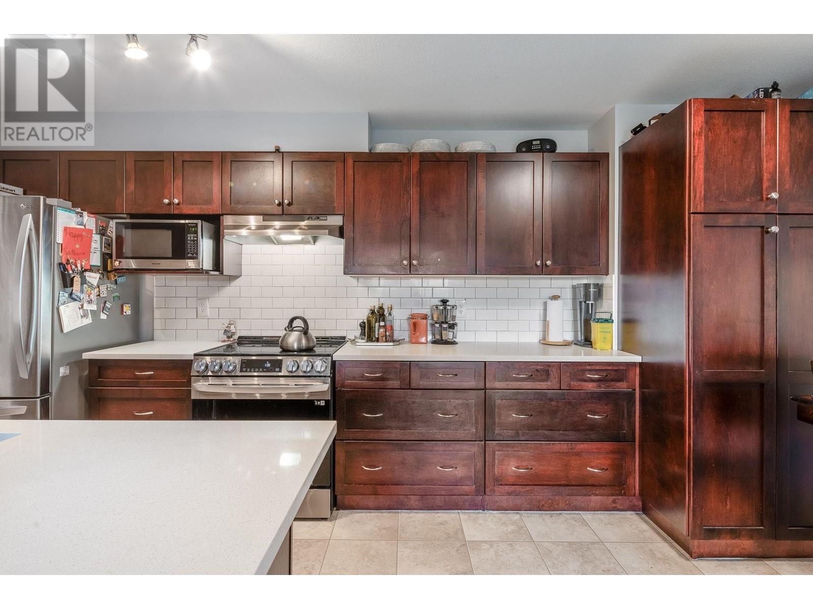 302 1200 Pacific Street, Coquitlam, British Columbia  V3B 6E5 - Photo 9 - R2821316