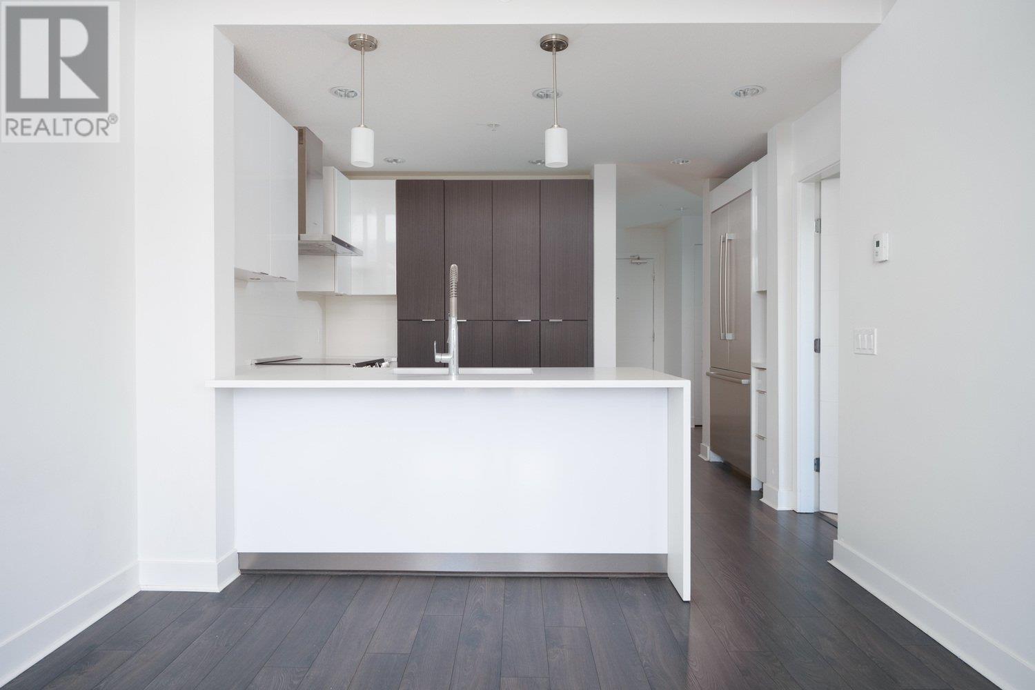612 733 W 3rd Street, North Vancouver, British Columbia  V7M 0C8 - Photo 3 - R2821431