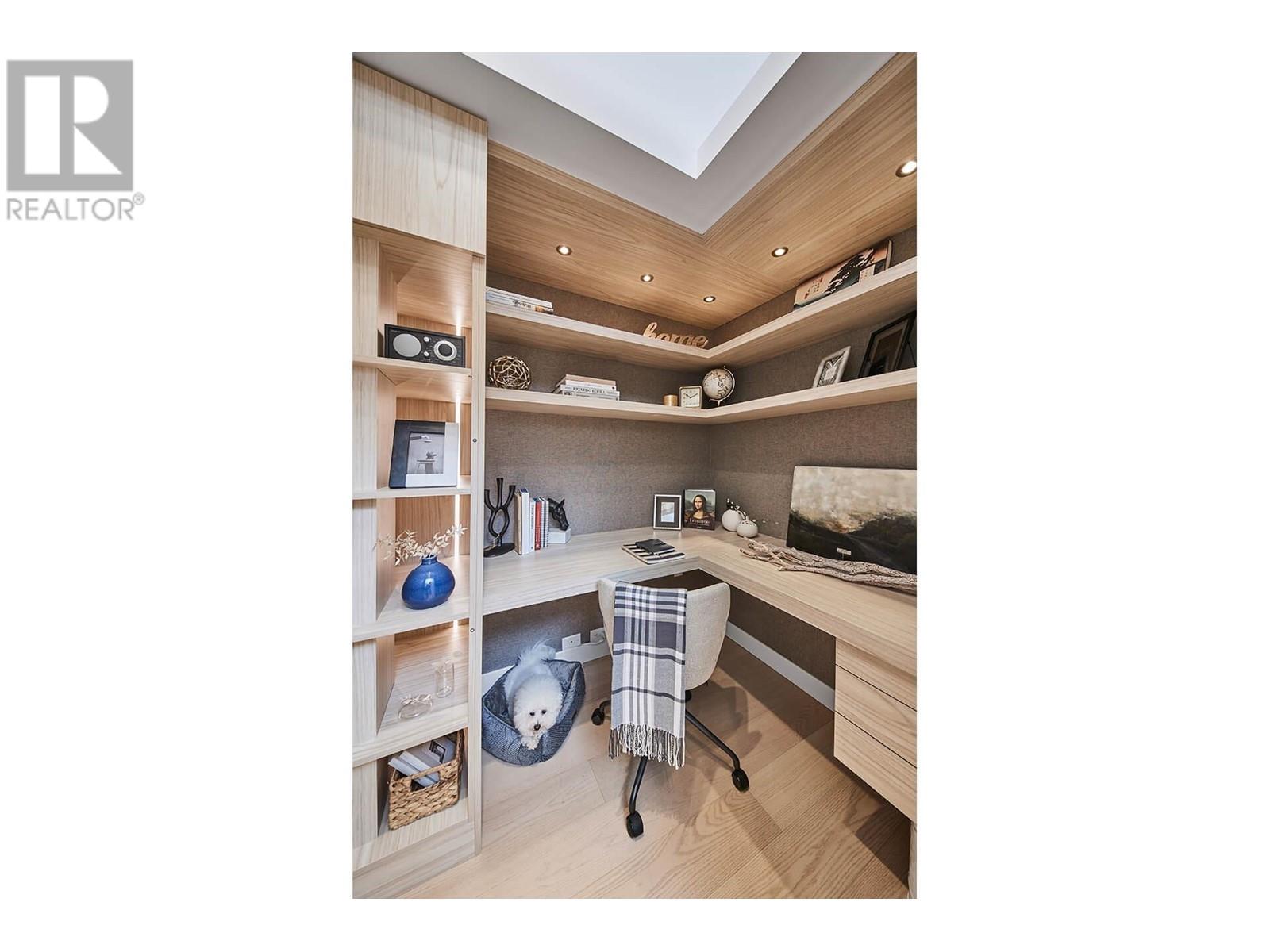 203 8030 Oak Street, Vancouver, British Columbia  V6P 4A8 - Photo 4 - R2821453