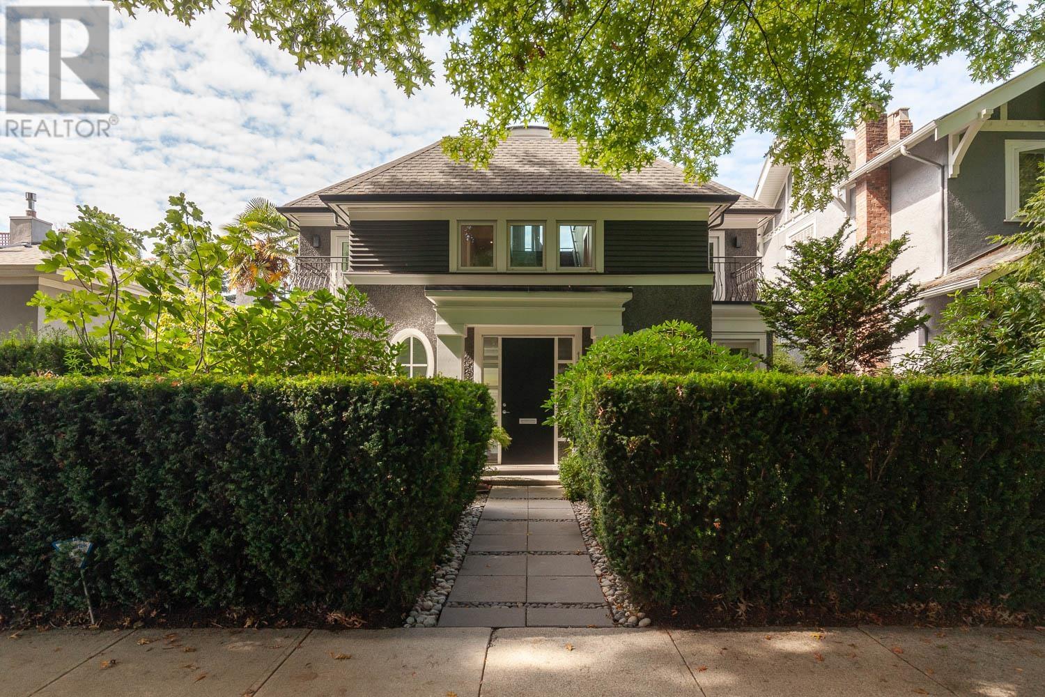 1353 WALNUT STREET, vancouver, British Columbia