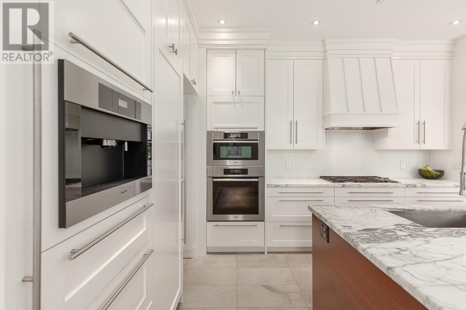 1353 Walnut Street, Vancouver, British Columbia  V6J 3R2 - Photo 10 - R2821425