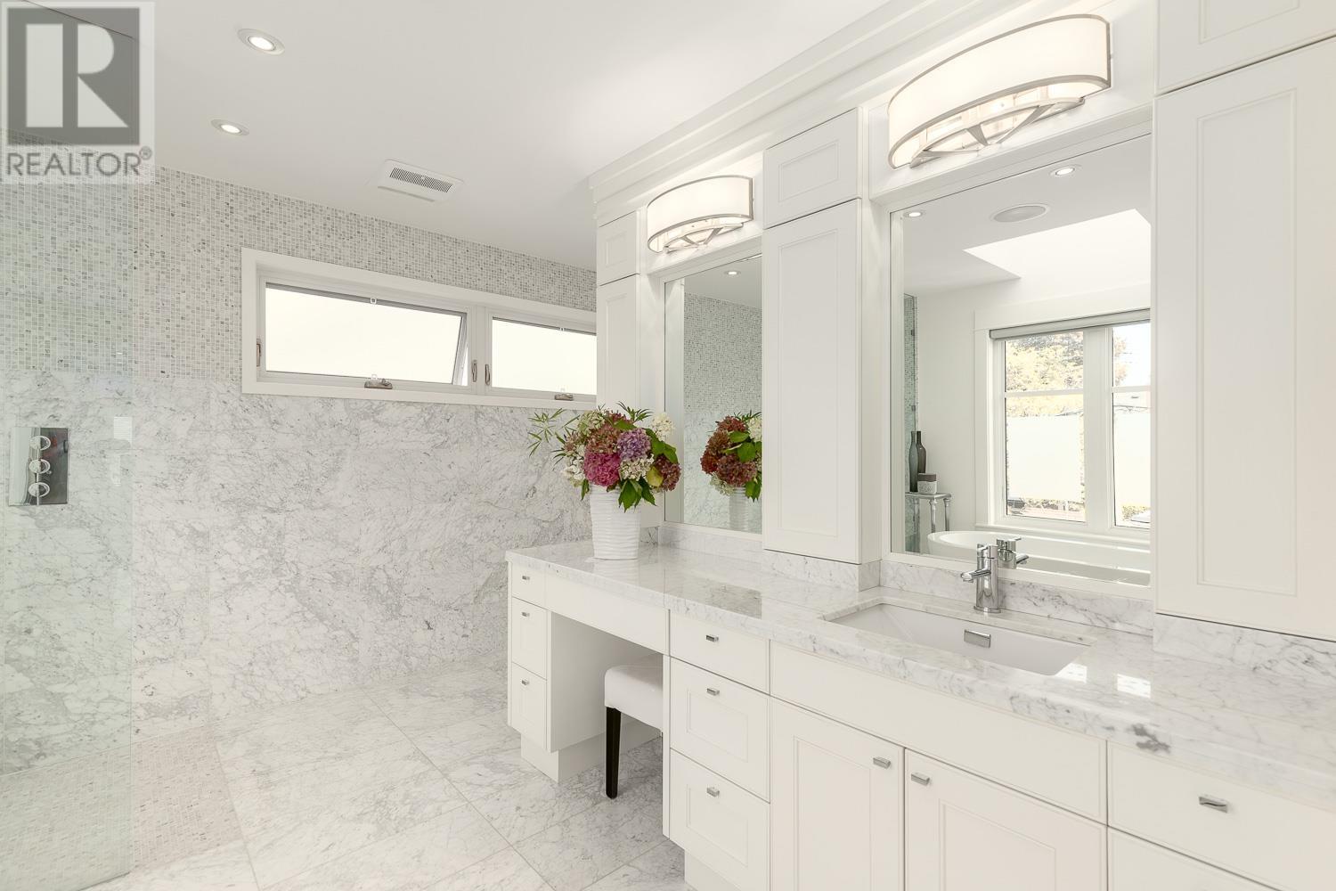 1353 Walnut Street, Vancouver, British Columbia  V6J 3R2 - Photo 23 - R2821425