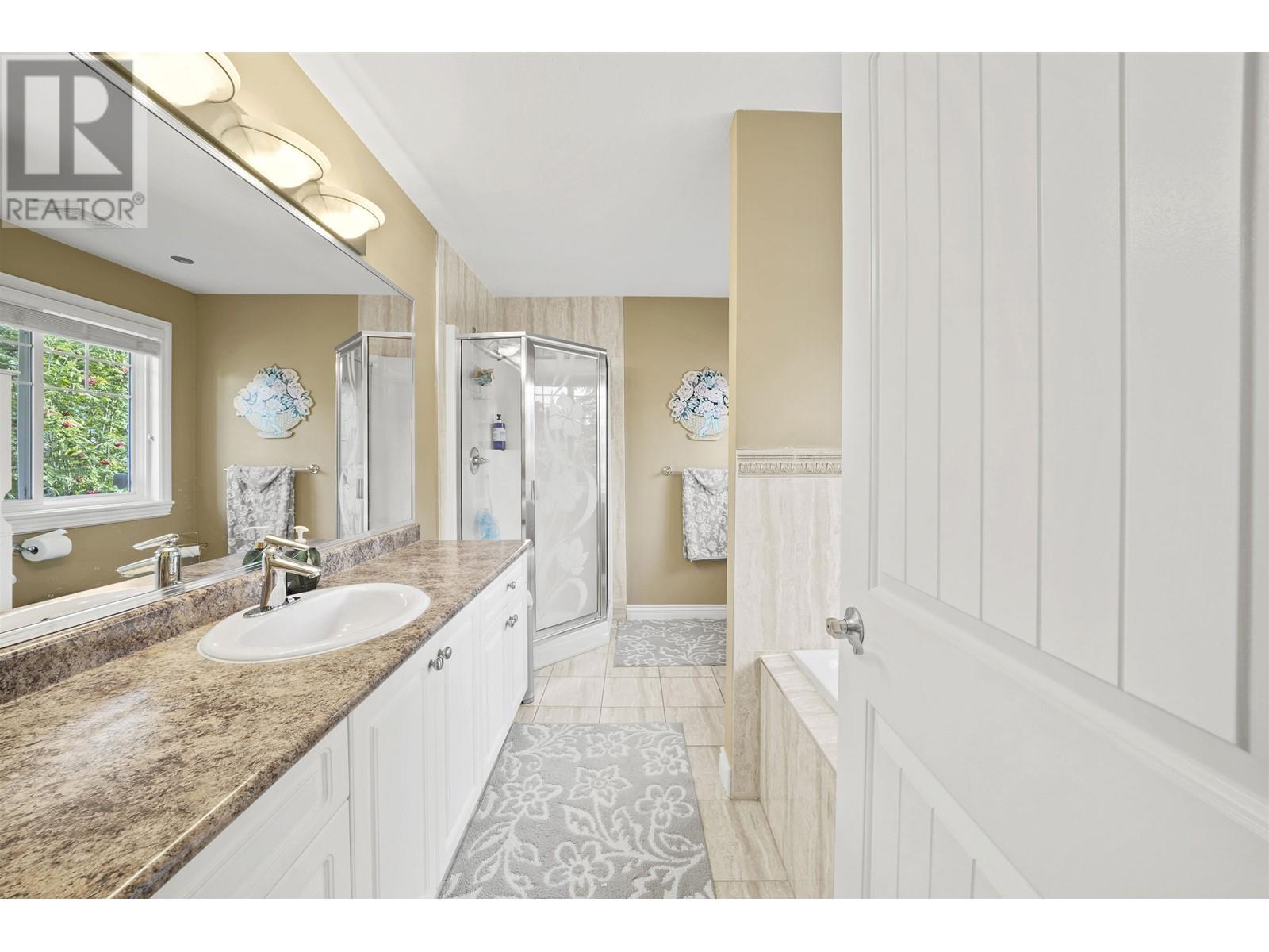 21500 Donovan Avenue, Maple Ridge, British Columbia  V2X 3A1 - Photo 20 - R2821438