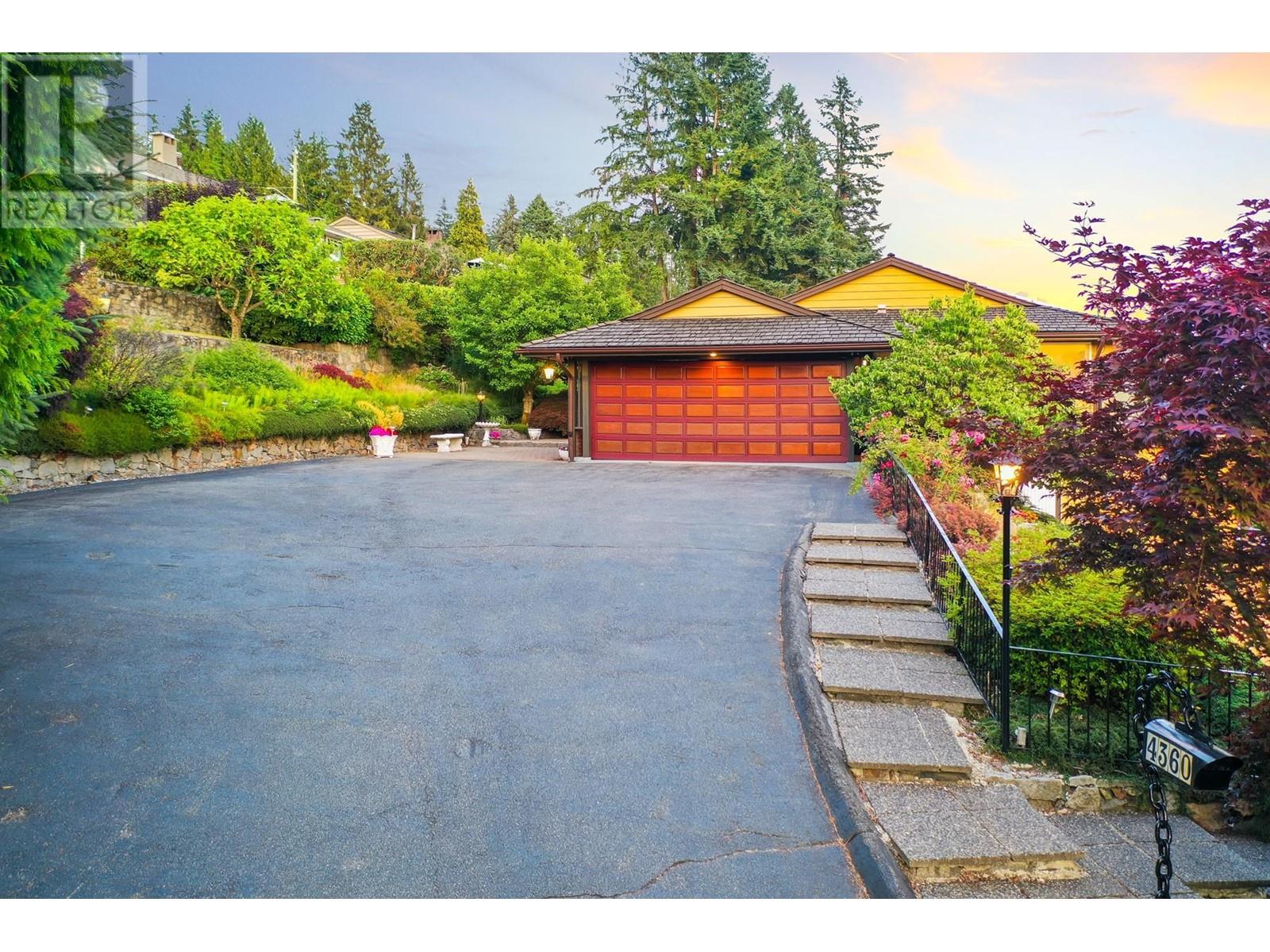 4360 Delbrook Avenue, North Vancouver, British Columbia  V7N 4A3 - Photo 11 - R2821448