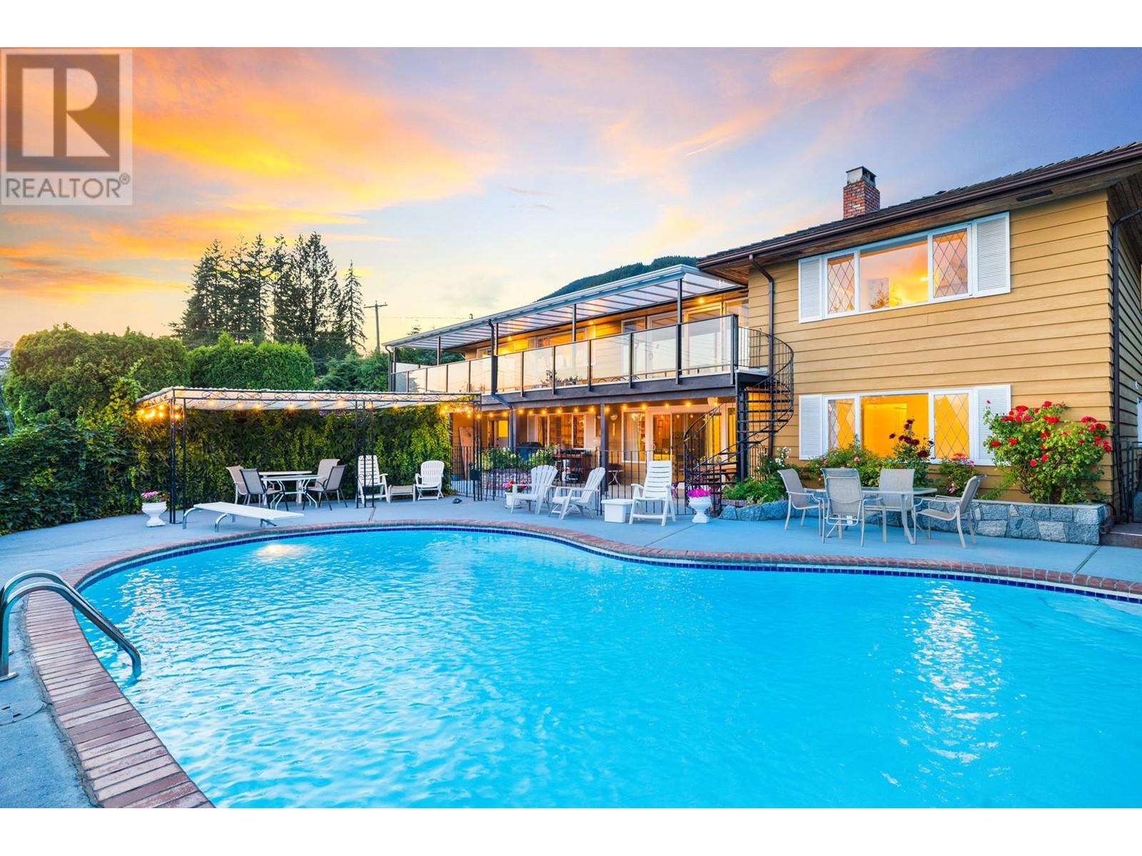 4360 Delbrook Avenue, North Vancouver, British Columbia  V7N 4A3 - Photo 17 - R2821448