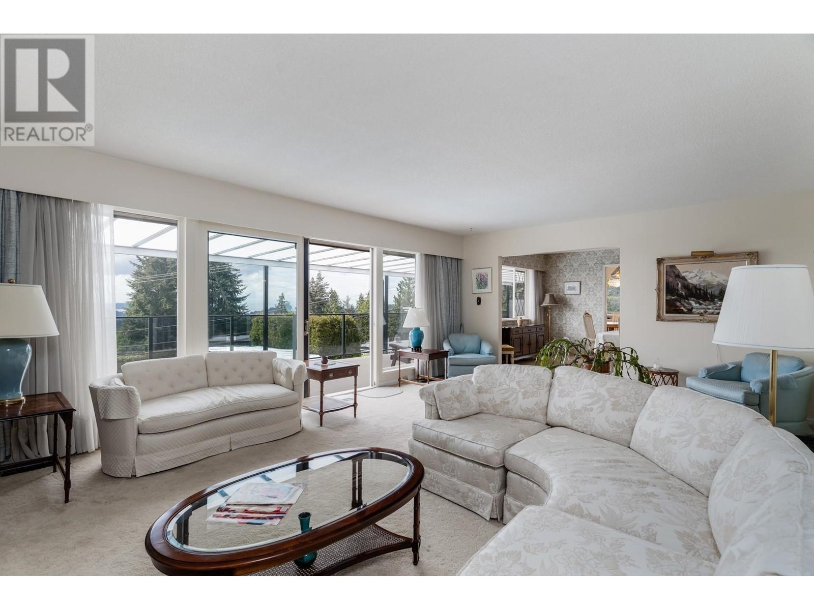 4360 Delbrook Avenue, North Vancouver, British Columbia  V7N 4A3 - Photo 25 - R2821448