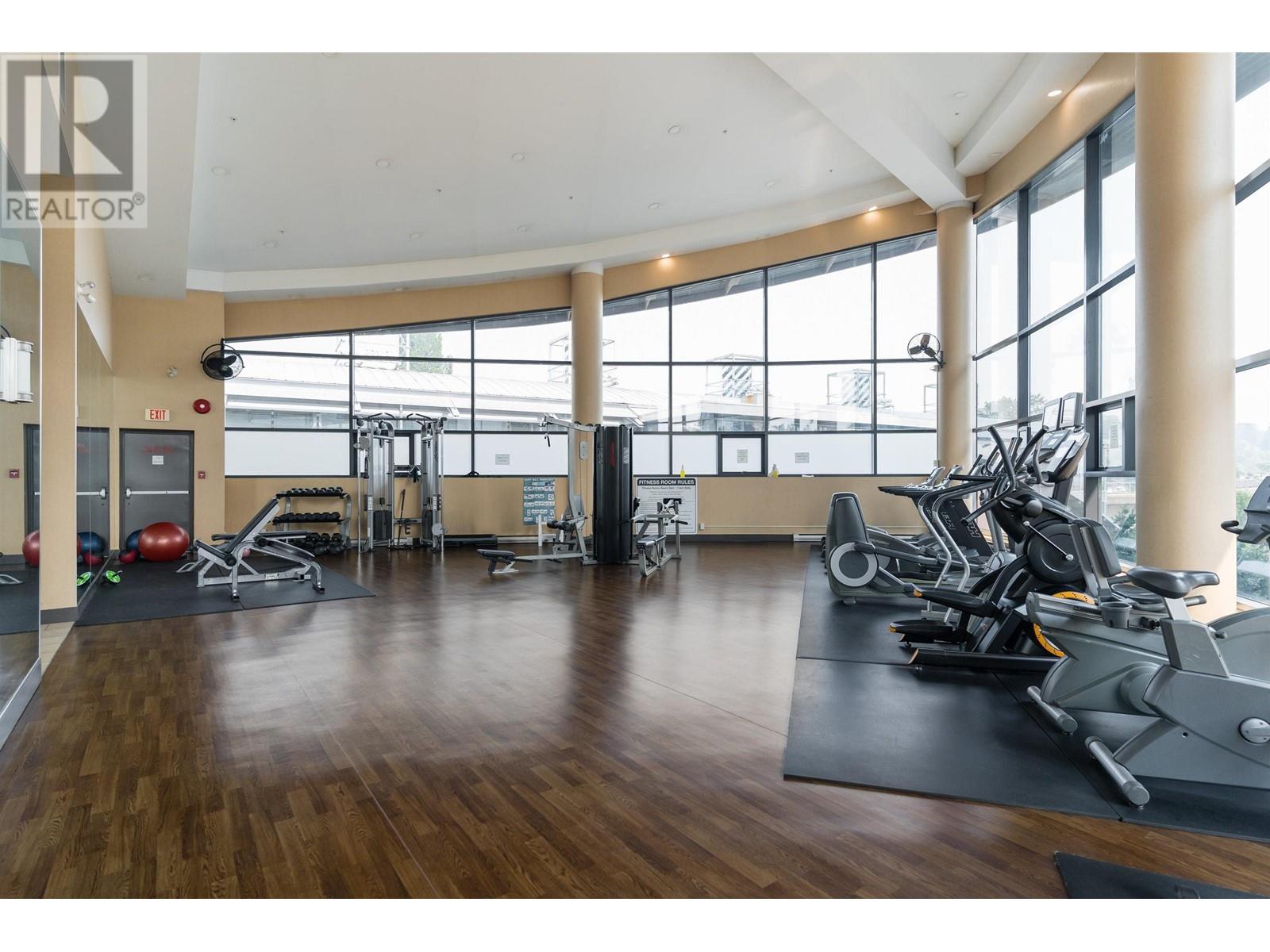 2504 2225 Holdom Avenue, Burnaby, British Columbia  V5B 0A1 - Photo 4 - R2821250