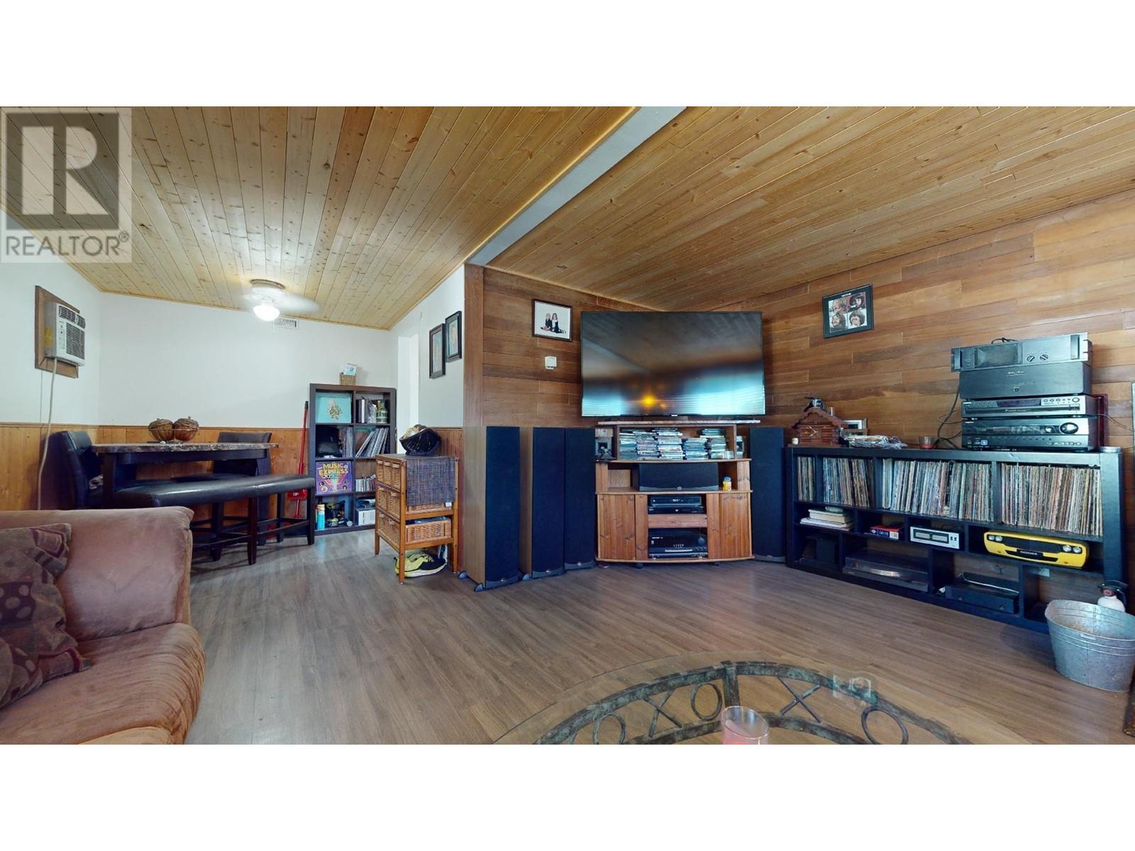 31 40157 Government Road, Squamish, British Columbia  V0N 1T0 - Photo 3 - R2821455