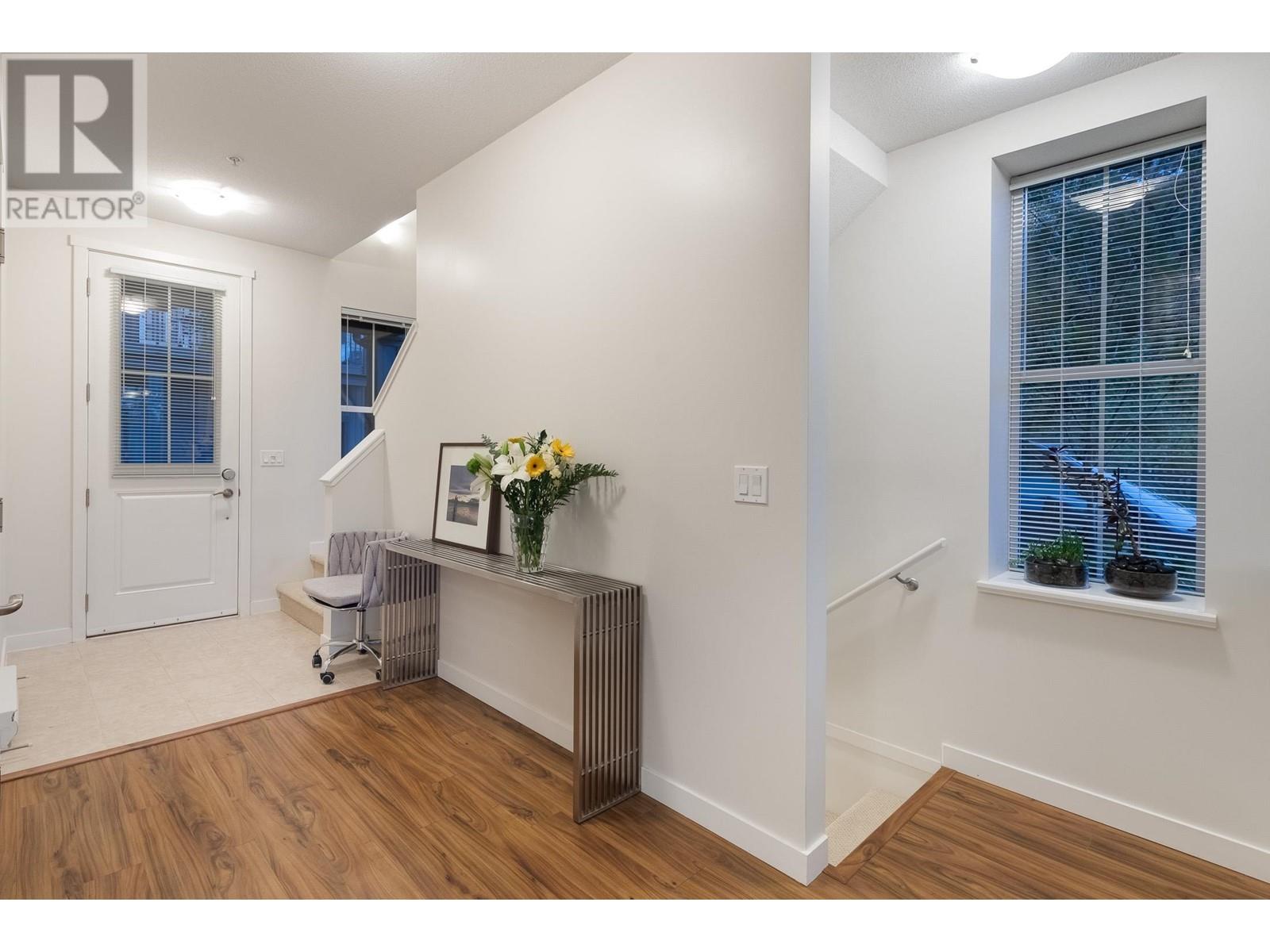 17 11176 Gilker Hill Road, Maple Ridge, British Columbia  V2W 0G5 - Photo 3 - R2821188