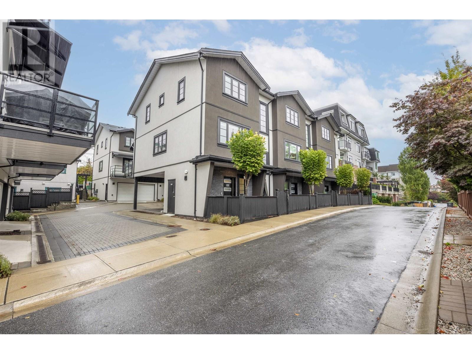 106 806 GAUTHIER AVENUE, coquitlam, British Columbia