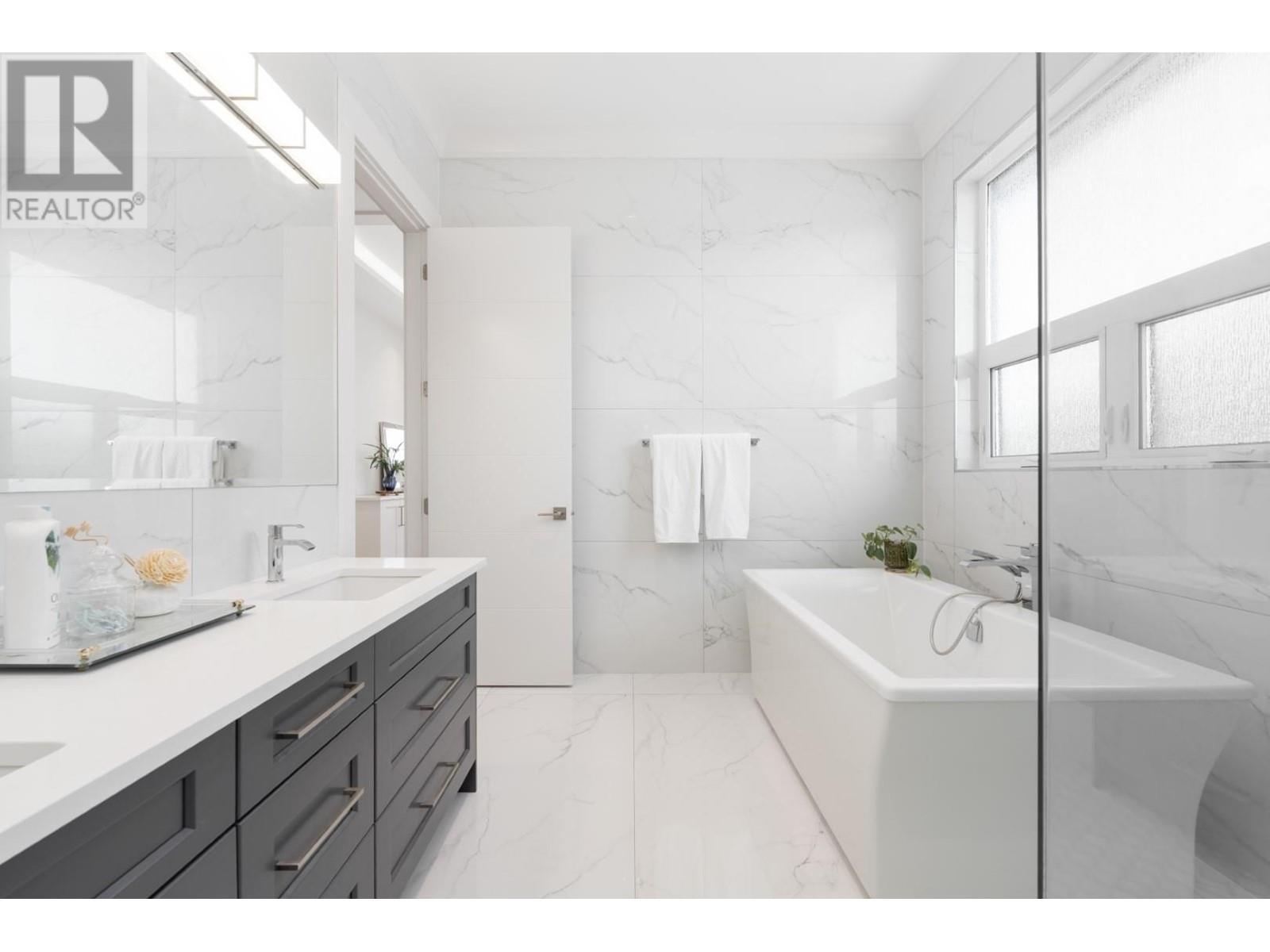 10691 Blundell Road, Richmond, British Columbia  V6Y 1L2 - Photo 19 - R2821465