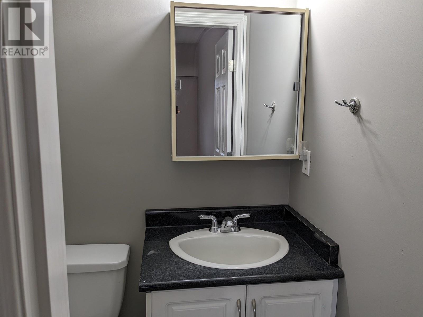 10520 Agassiz Court, Richmond, British Columbia  V7A 4K2 - Photo 11 - R2819892