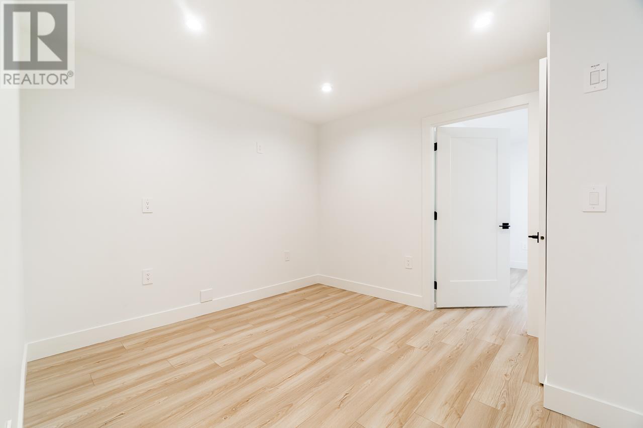 455 E 61st Avenue, Vancouver, British Columbia  V5X 2B7 - Photo 26 - R2821468