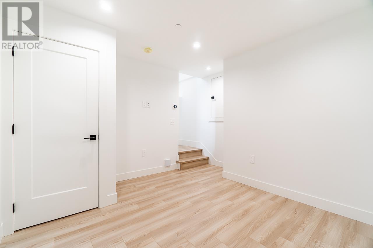 455 E 61st Avenue, Vancouver, British Columbia  V5X 2B7 - Photo 27 - R2821468