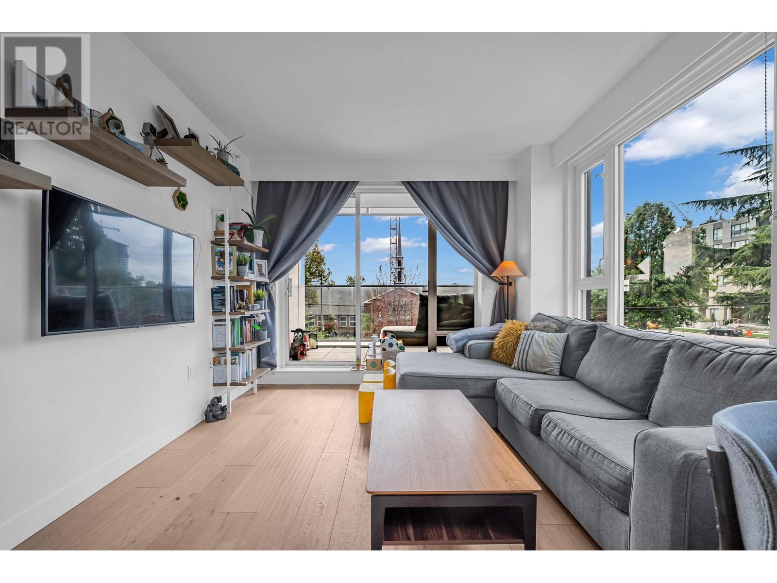 204 5693 Elizabeth Street, Vancouver, British Columbia  V5Y 3K1 - Photo 3 - R2821469