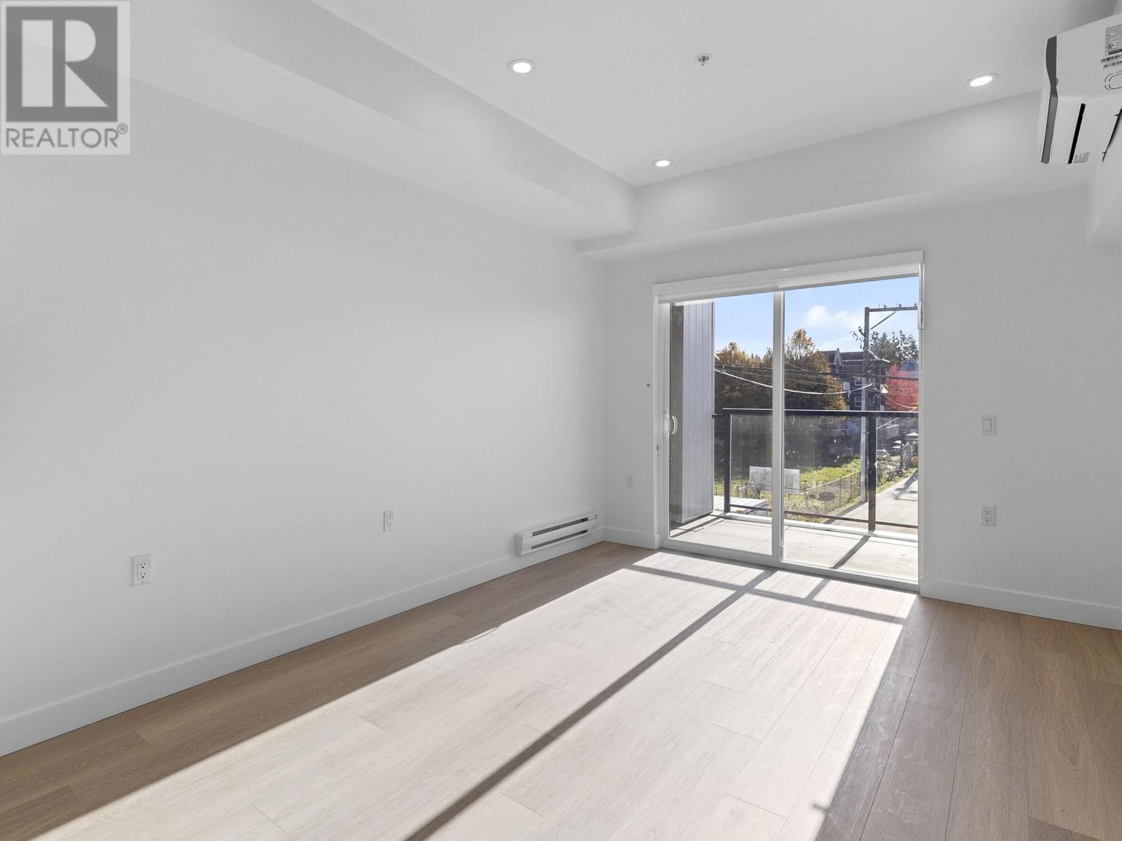 204 2331 Kelly Avenue, Port Coquitlam, British Columbia  V3C 1Y3 - Photo 4 - R2821525
