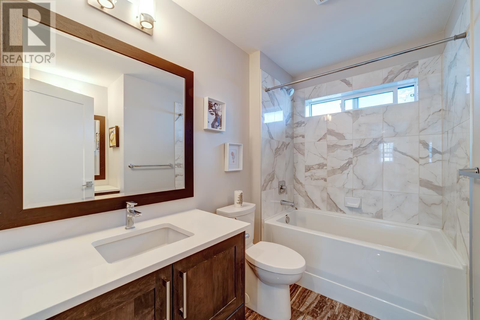 1429 Strawline Hill Street, Coquitlam, British Columbia  V3E 0L6 - Photo 24 - R2821148