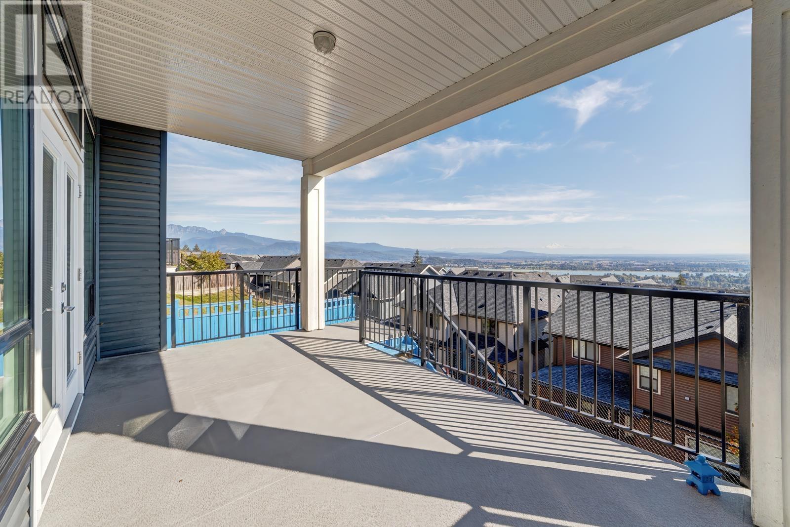 1429 Strawline Hill Street, Coquitlam, British Columbia  V3E 0L6 - Photo 31 - R2821148