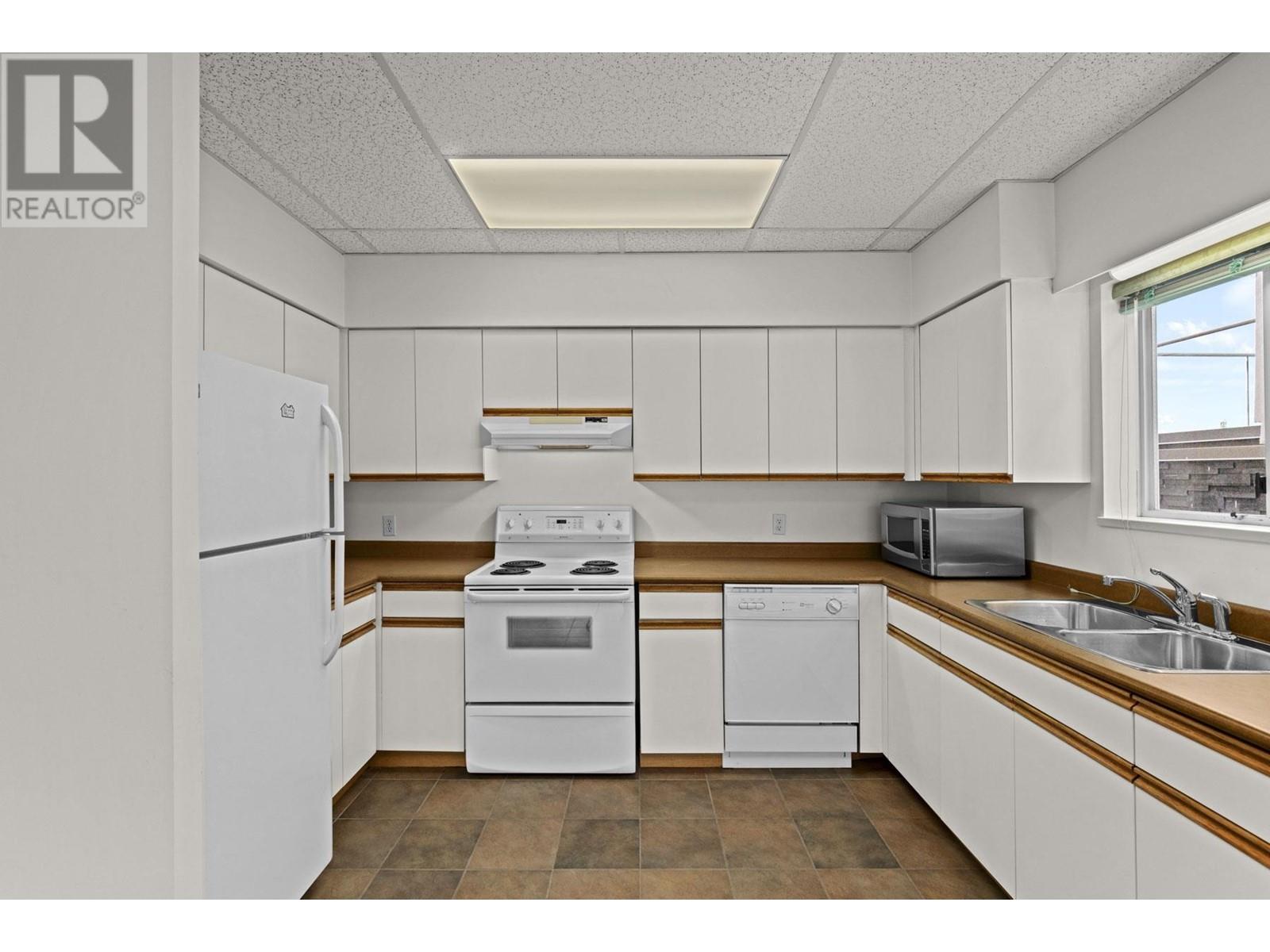 3676 Mcgill Street, Vancouver, British Columbia  V5K 1J4 - Photo 22 - R2821482