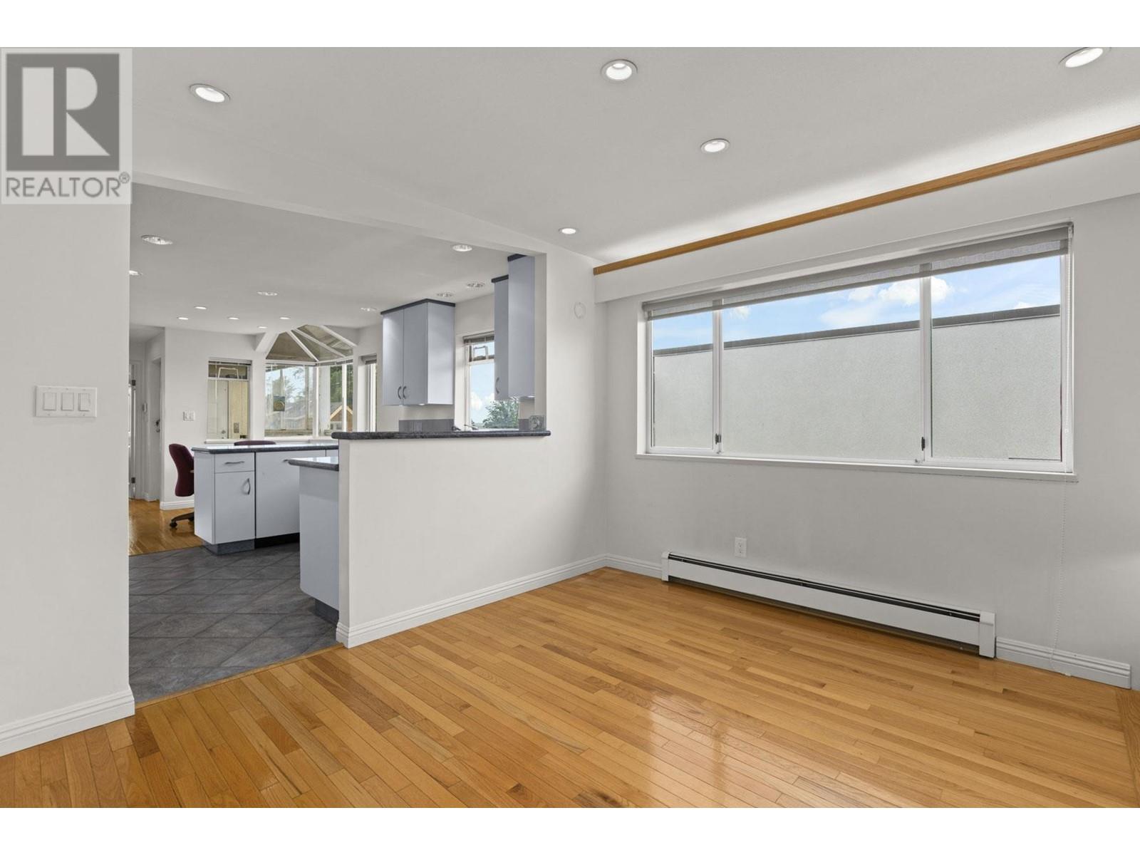 3676 Mcgill Street, Vancouver, British Columbia  V5K 1J4 - Photo 8 - R2821482