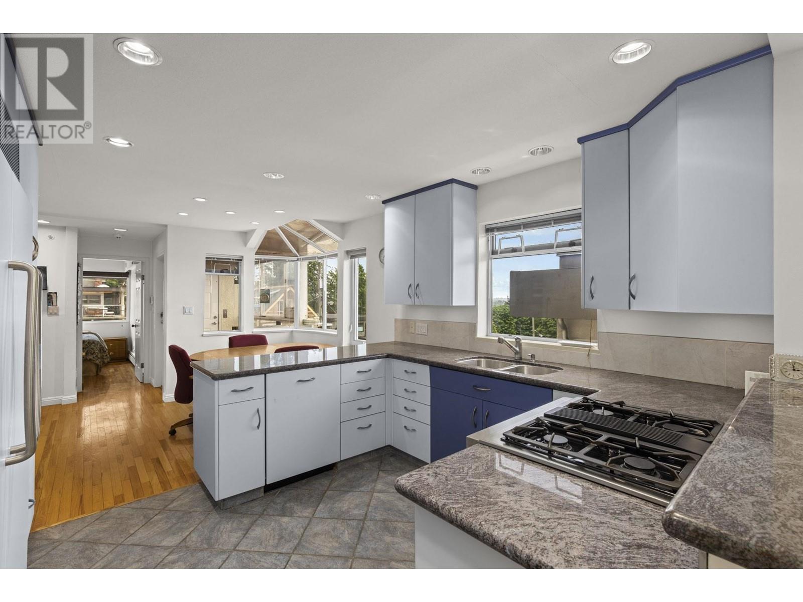 3676 Mcgill Street, Vancouver, British Columbia  V5K 1J4 - Photo 9 - R2821482