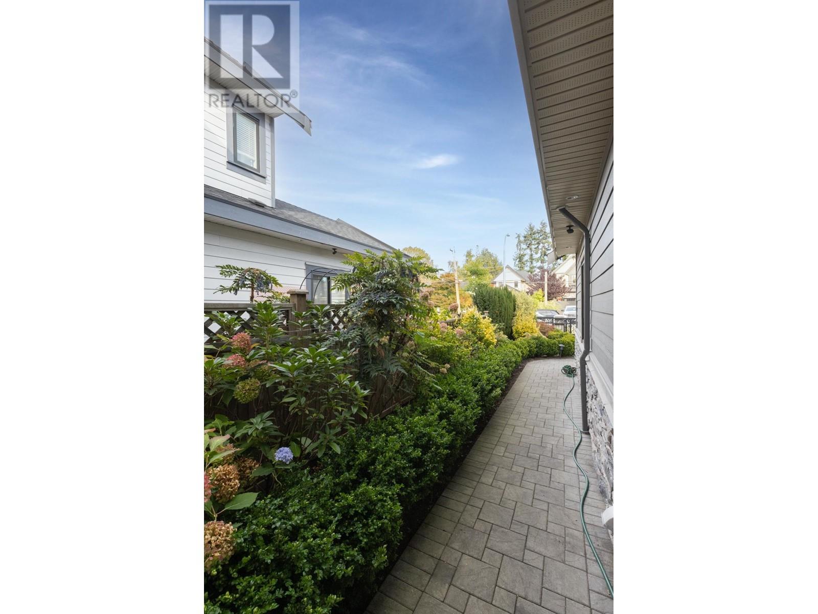 8957 Heather Street, Richmond, British Columbia  V6Y 2R7 - Photo 3 - R2821538