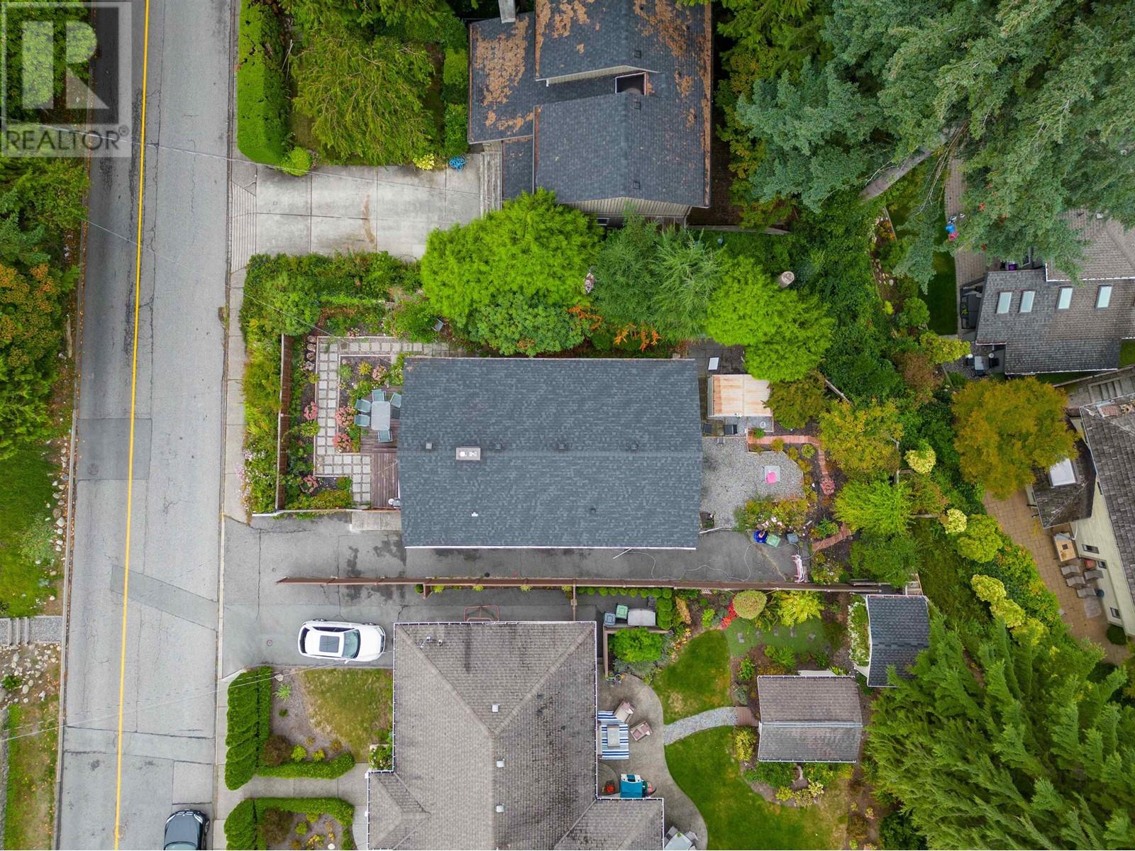 1428 Paisley Road, North Vancouver, British Columbia  V7R 1C3 - Photo 26 - R2821547