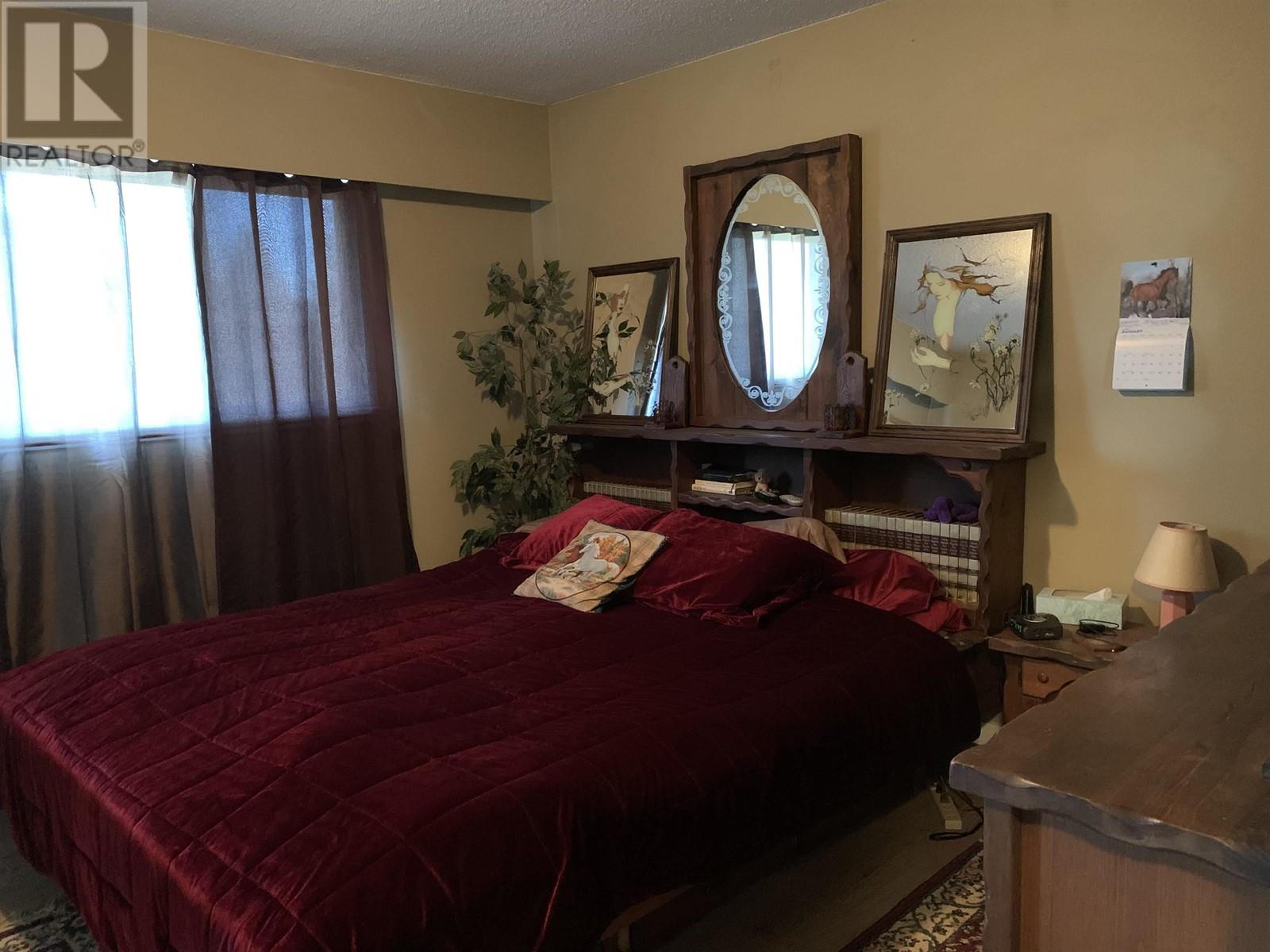 11945 Hall Street, Maple Ridge, British Columbia  V2X 5L9 - Photo 14 - R2821549