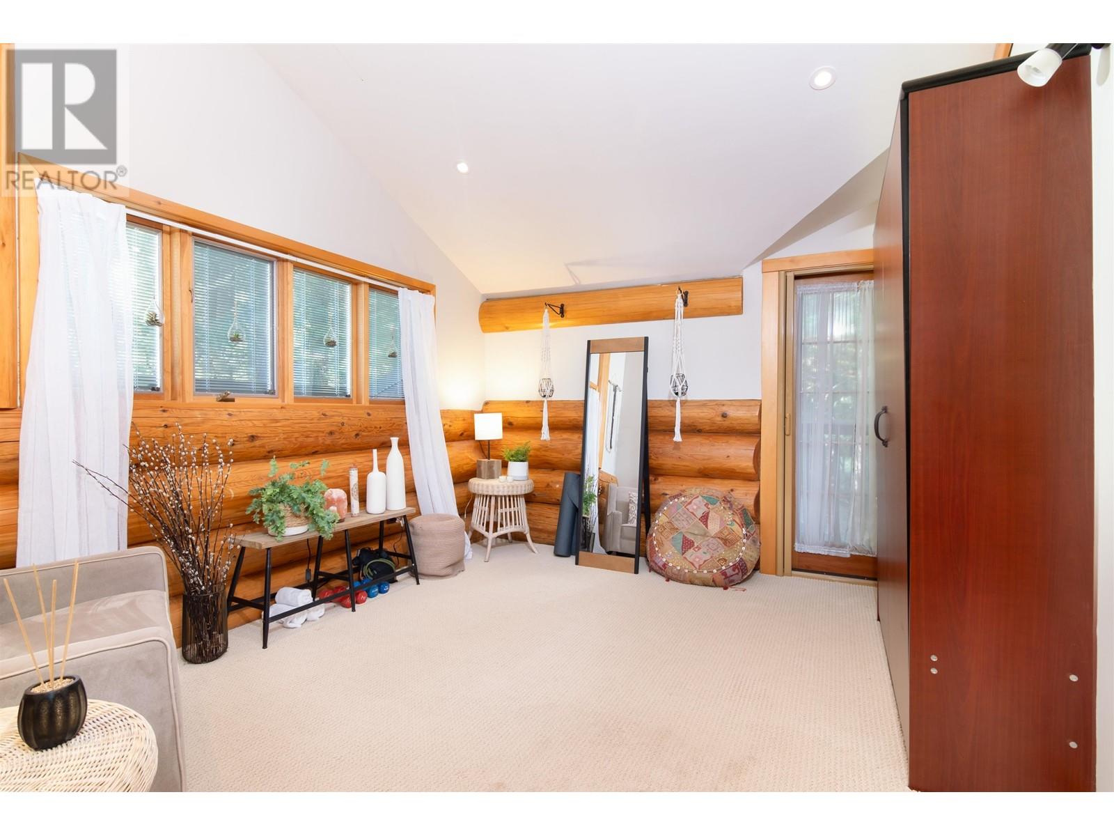 3230 Juniper Place, Whistler, British Columbia  V8E 0B8 - Photo 21 - R2821560