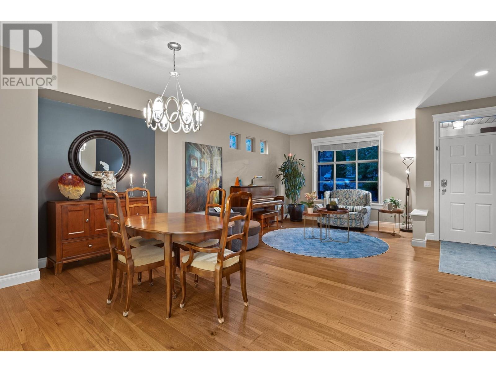 94 Hawthorn Drive, Port Moody, British Columbia  V3H 0C5 - Photo 13 - R2820911