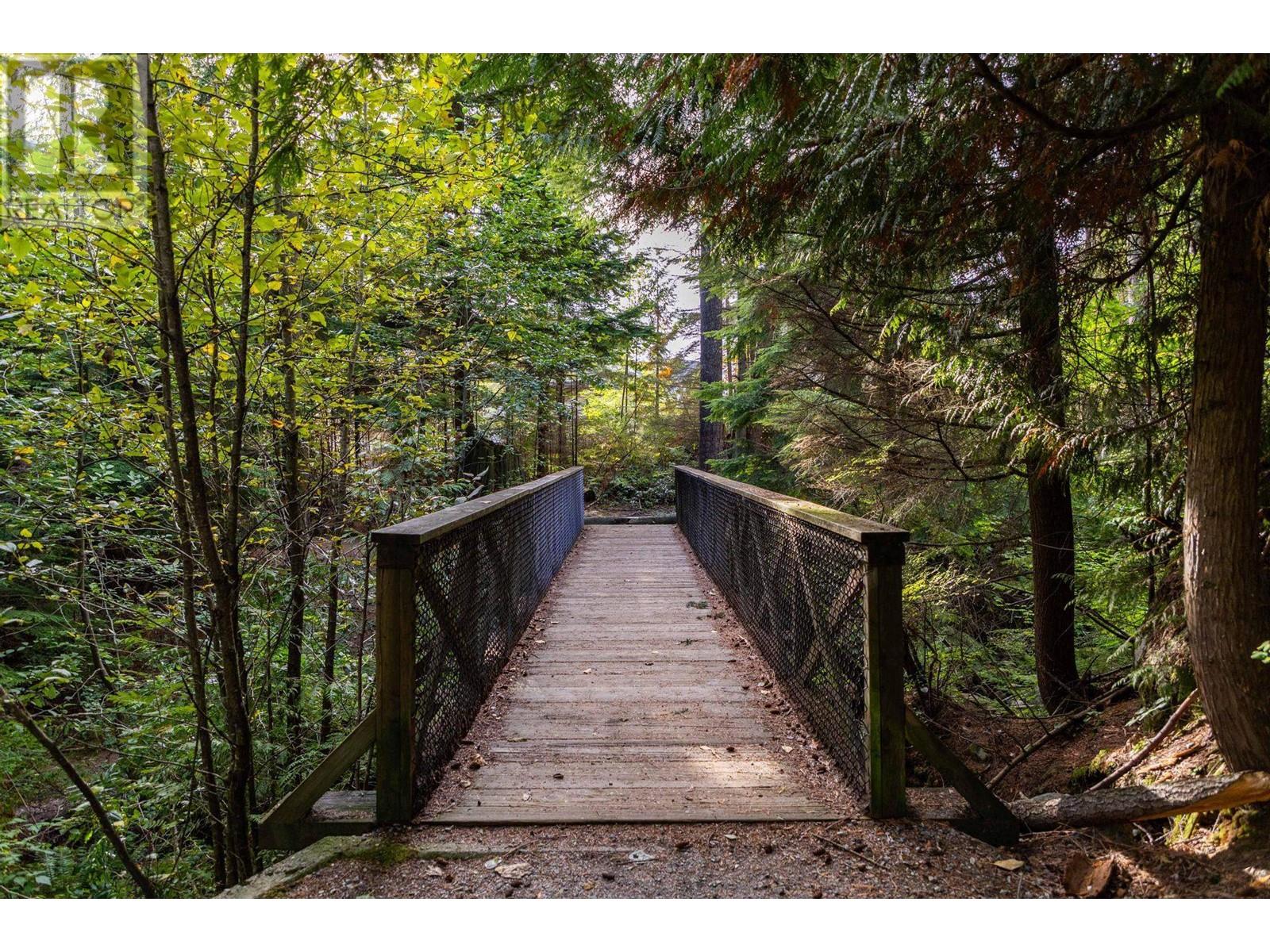 94 Hawthorn Drive, Port Moody, British Columbia  V3H 0C5 - Photo 35 - R2820911