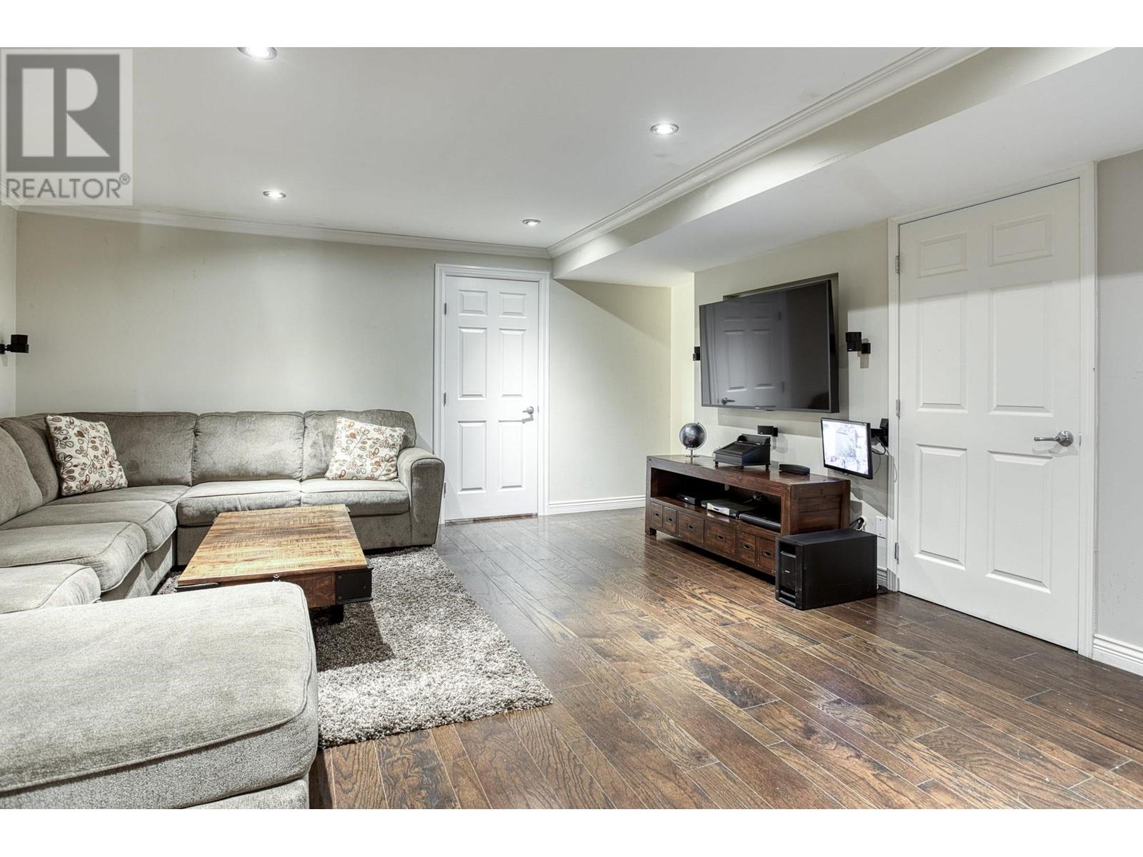 1312 Lansdowne Drive, Coquitlam, British Columbia  V3E 1K6 - Photo 22 - R2821496