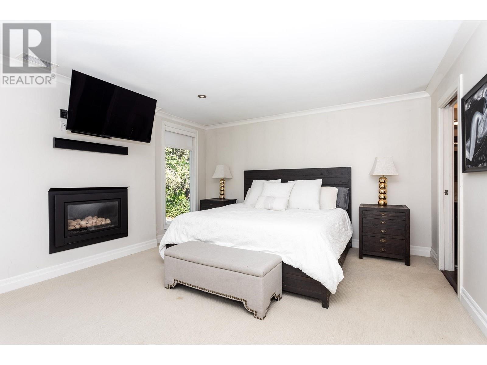 1312 Lansdowne Drive, Coquitlam, British Columbia  V3E 1K6 - Photo 18 - R2821496