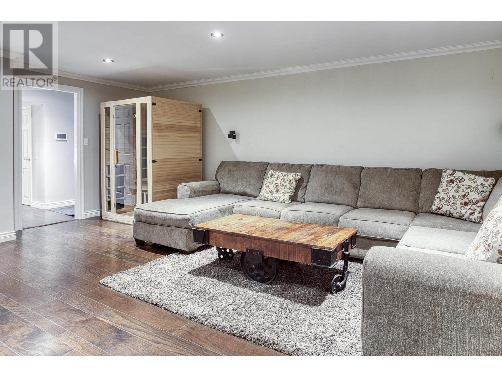 1312 Lansdowne Drive, Coquitlam, British Columbia  V3E 1K6 - Photo 21 - R2821496