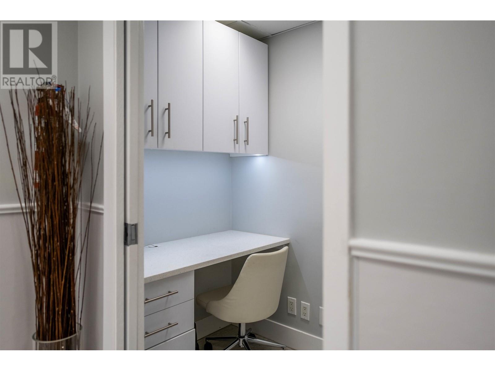 104 250 Keary Street, New Westminster, British Columbia  V3L 5E7 - Photo 7 - C8054653