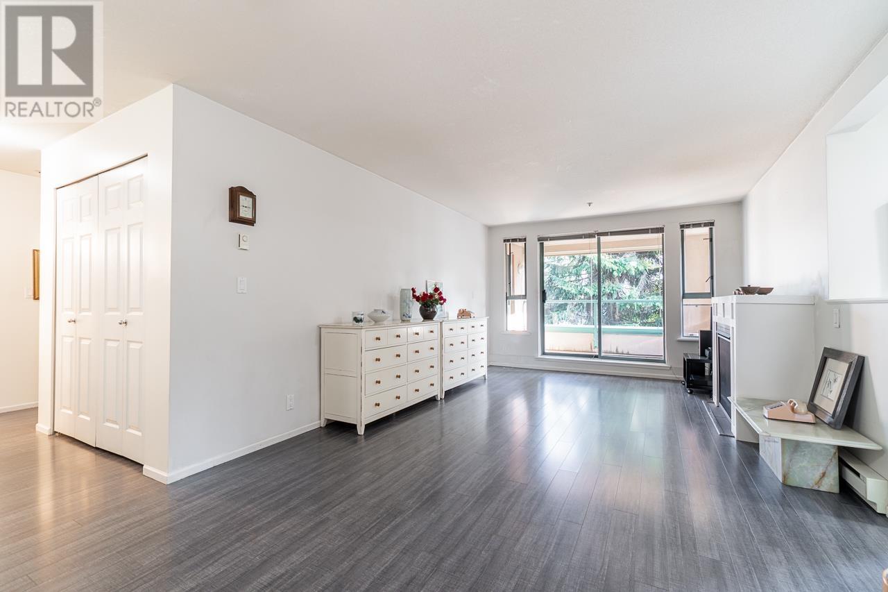 202 223 Mountain Highway, North Vancouver, British Columbia  V7J 3V3 - Photo 4 - R2821285