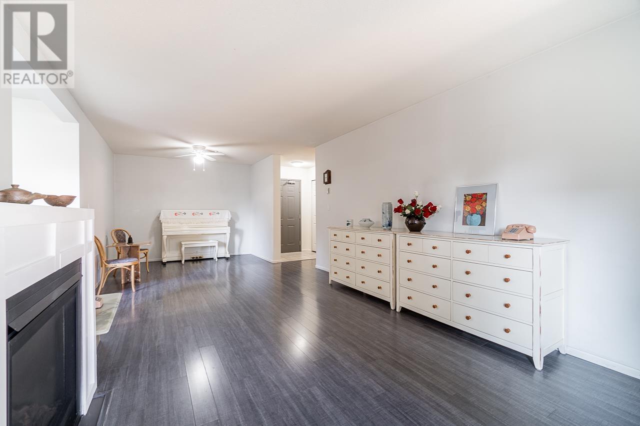 202 223 Mountain Highway, North Vancouver, British Columbia  V7J 3V3 - Photo 5 - R2821285