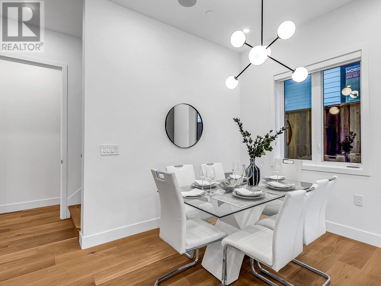 965 E 15 Avenue, Vancouver, British Columbia  V5T 2S3 - Photo 5 - R2821256