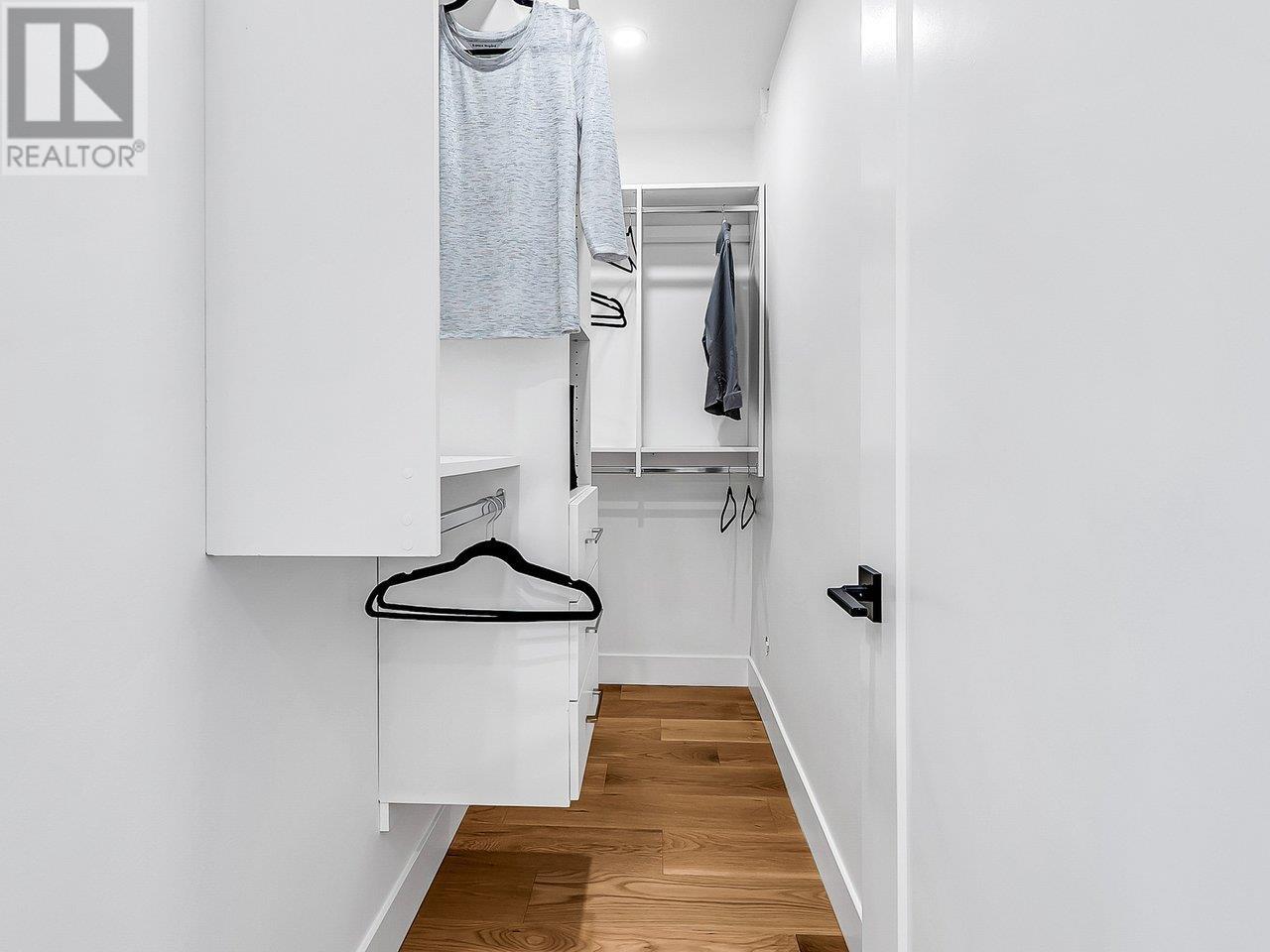 965 E 15 Avenue, Vancouver, British Columbia  V5T 2S3 - Photo 17 - R2821256